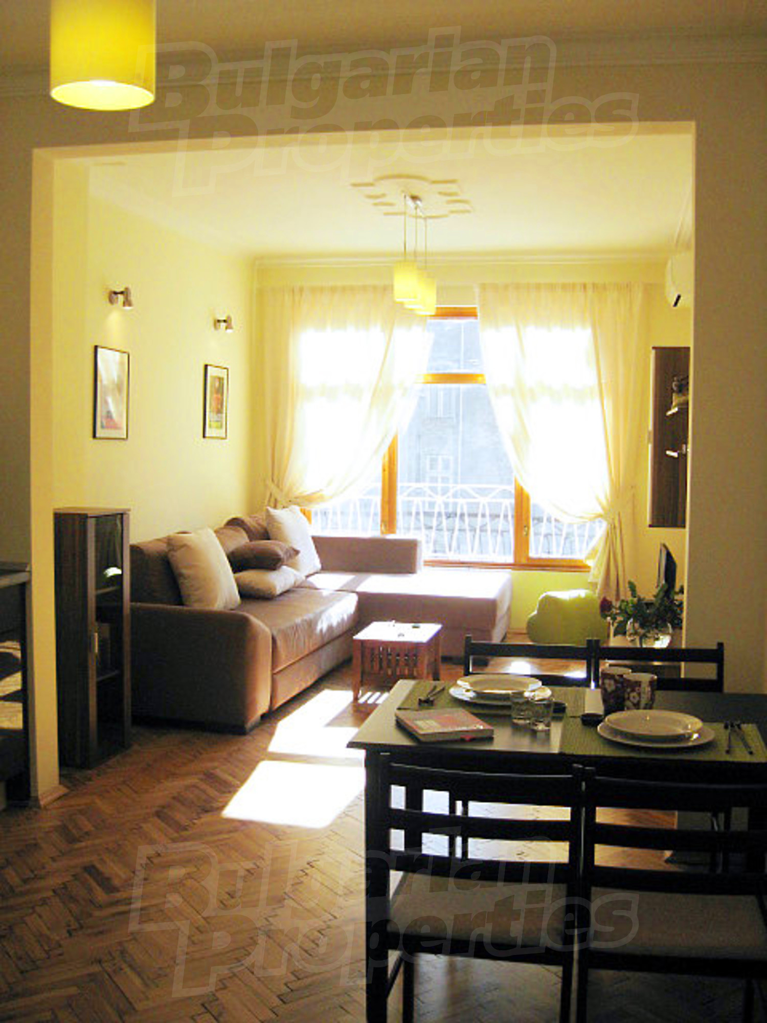 Gallery Picture 12