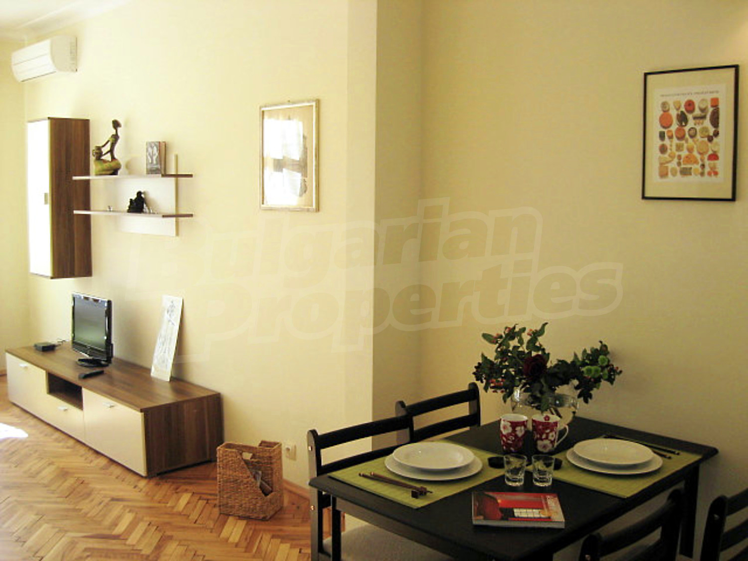 Gallery Picture 13