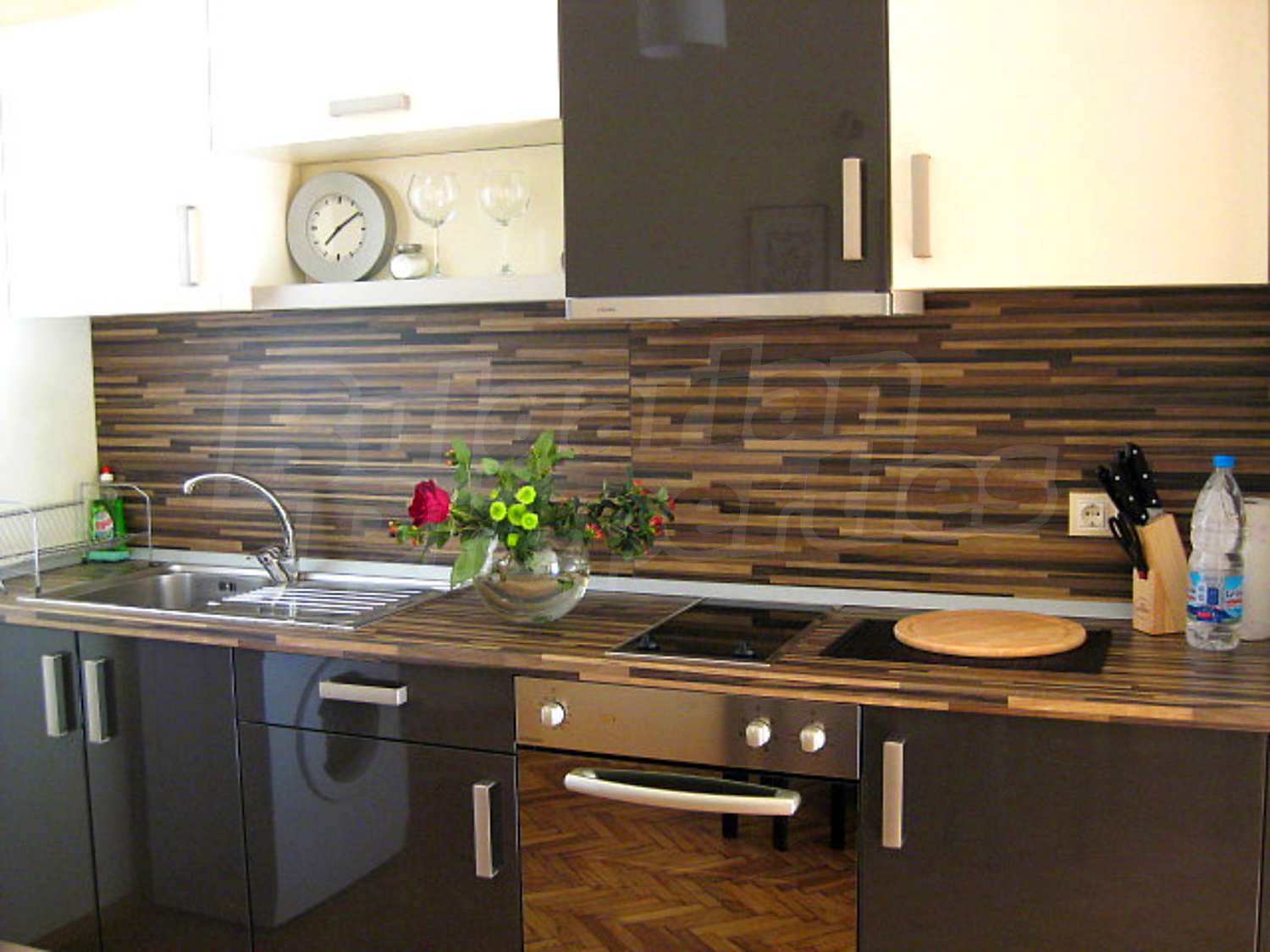 Gallery Picture 17