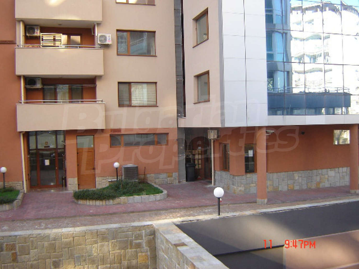 Gallery Picture 11