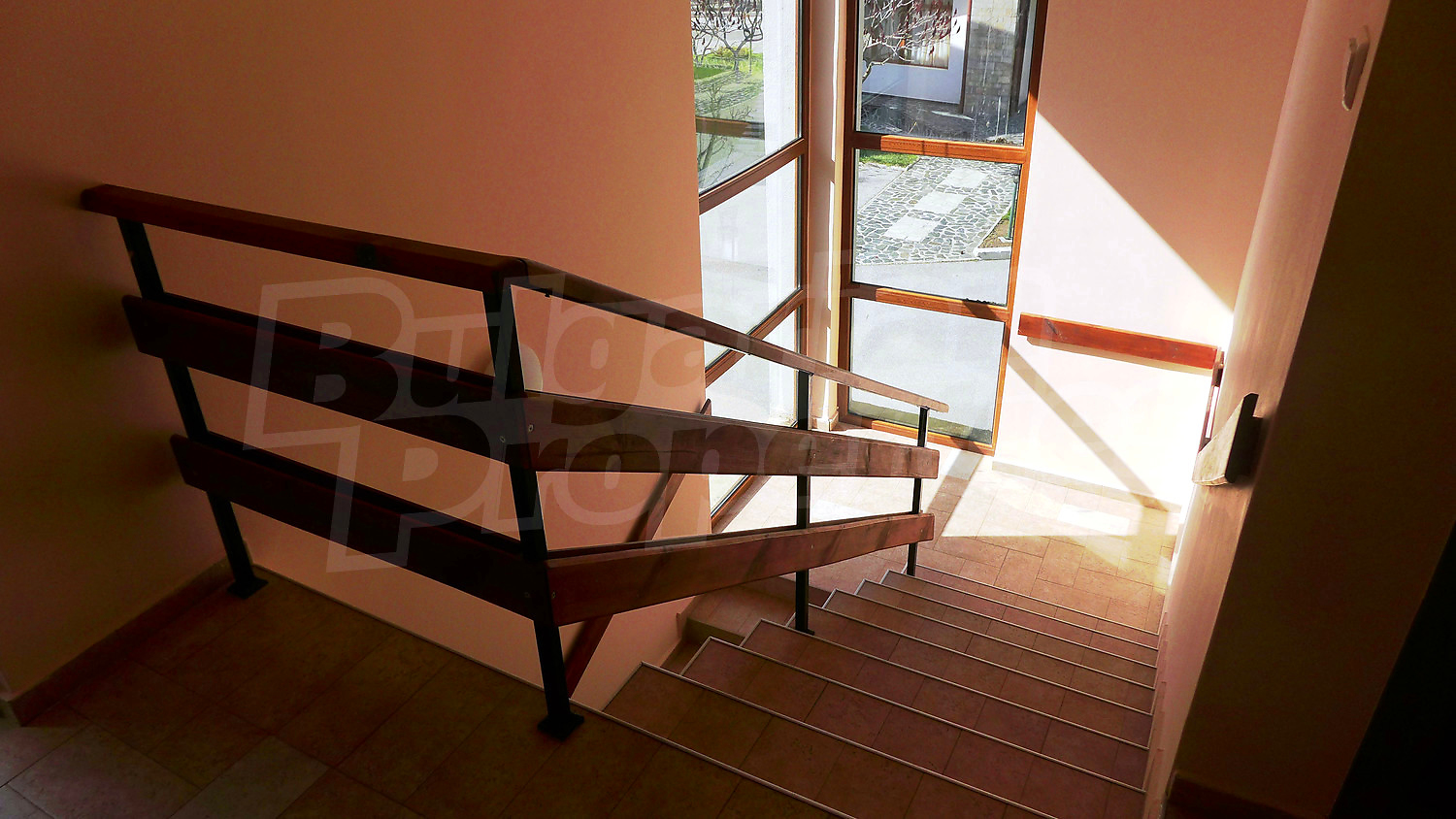 Gallery Picture 14