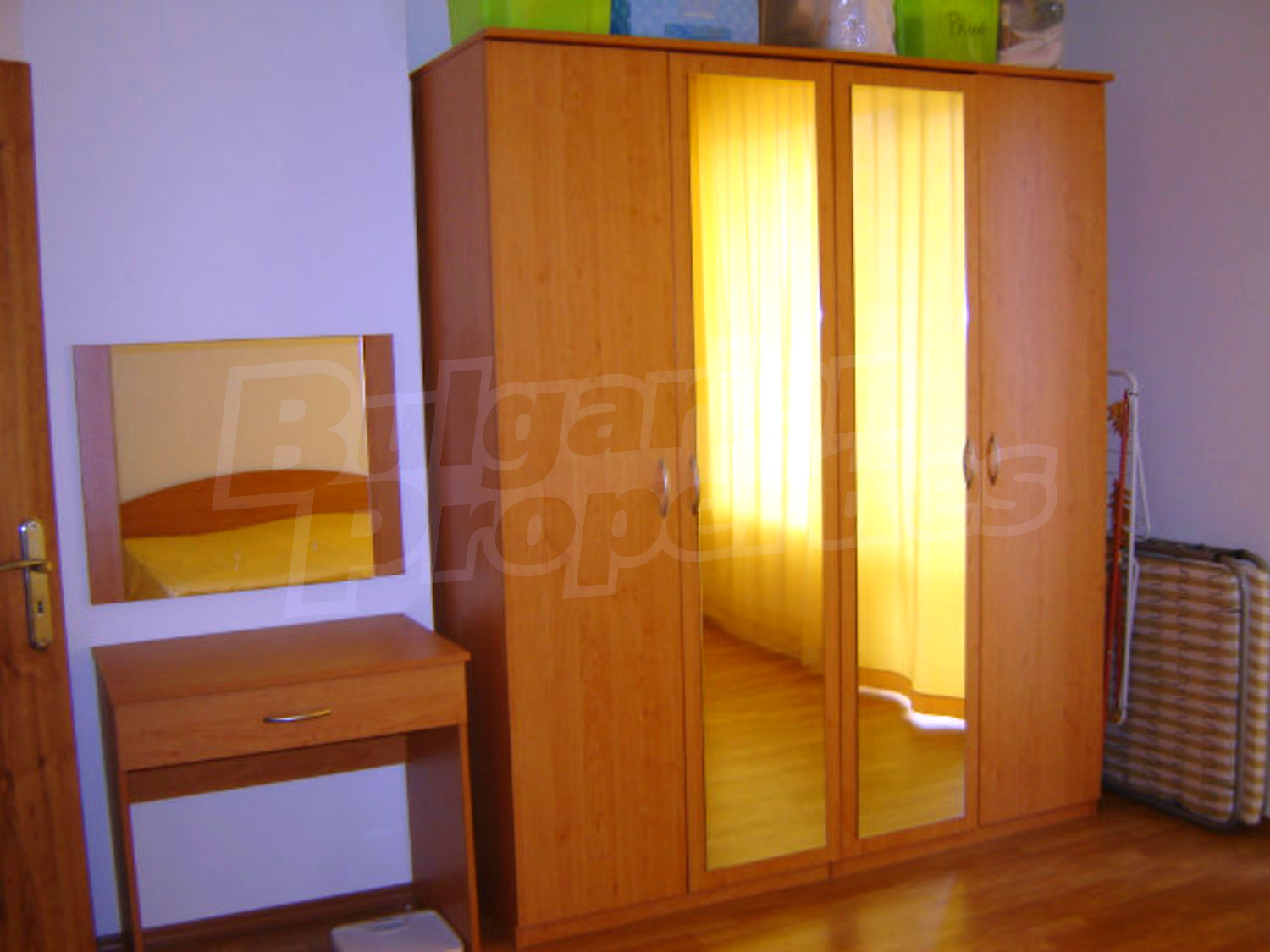 Gallery Picture 12