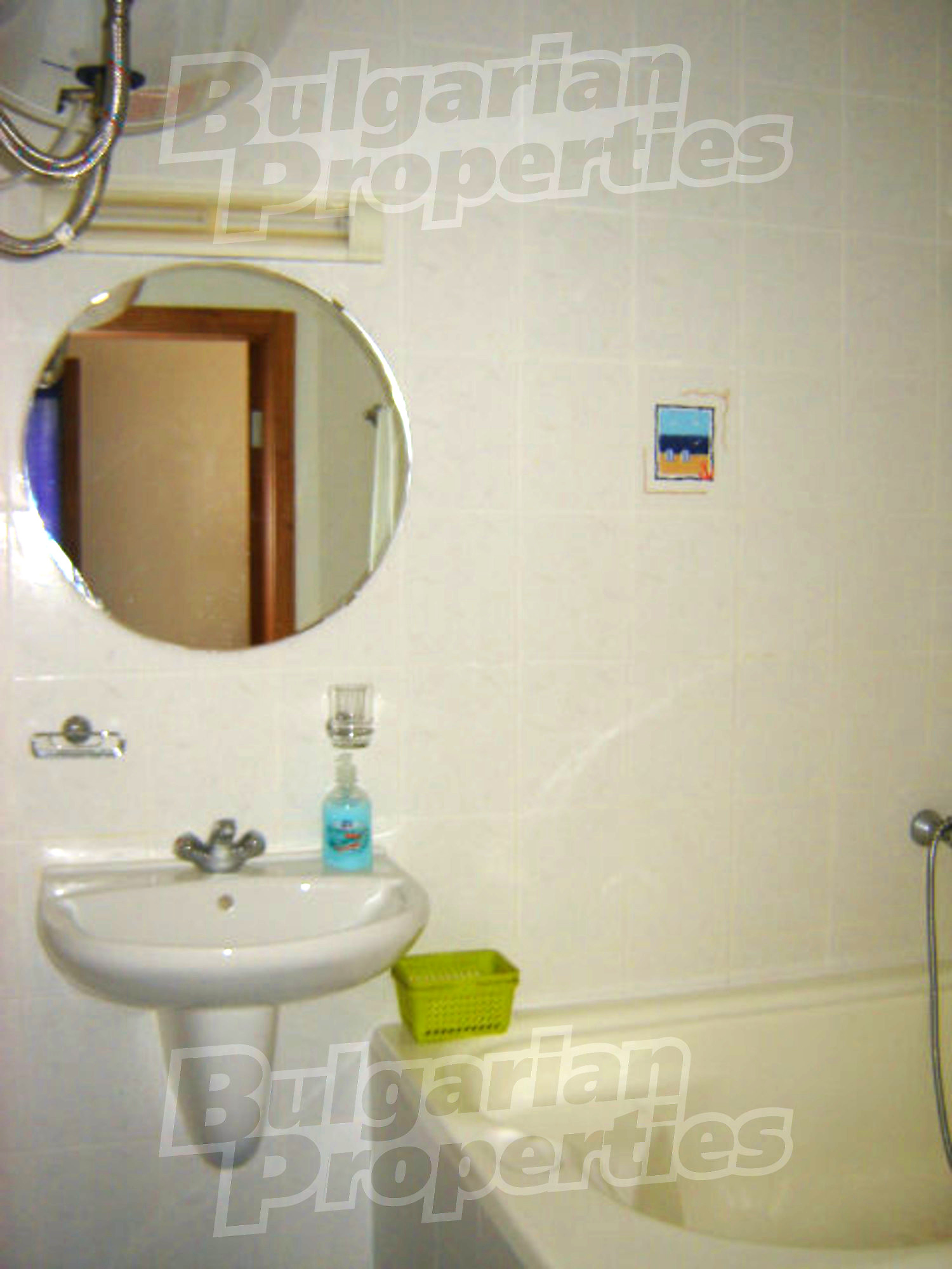 Gallery Picture 17