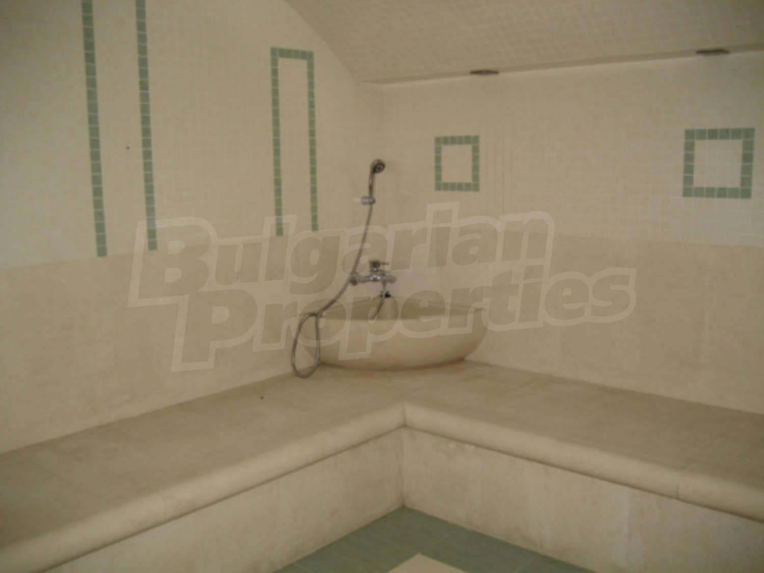 Gallery Picture 24