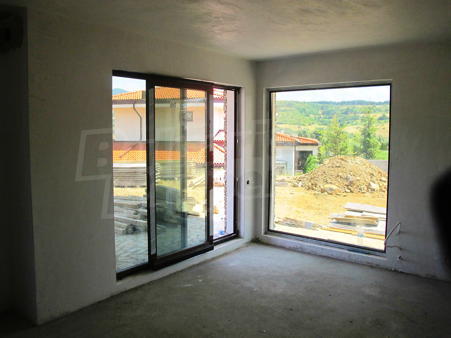 Gallery Picture 6