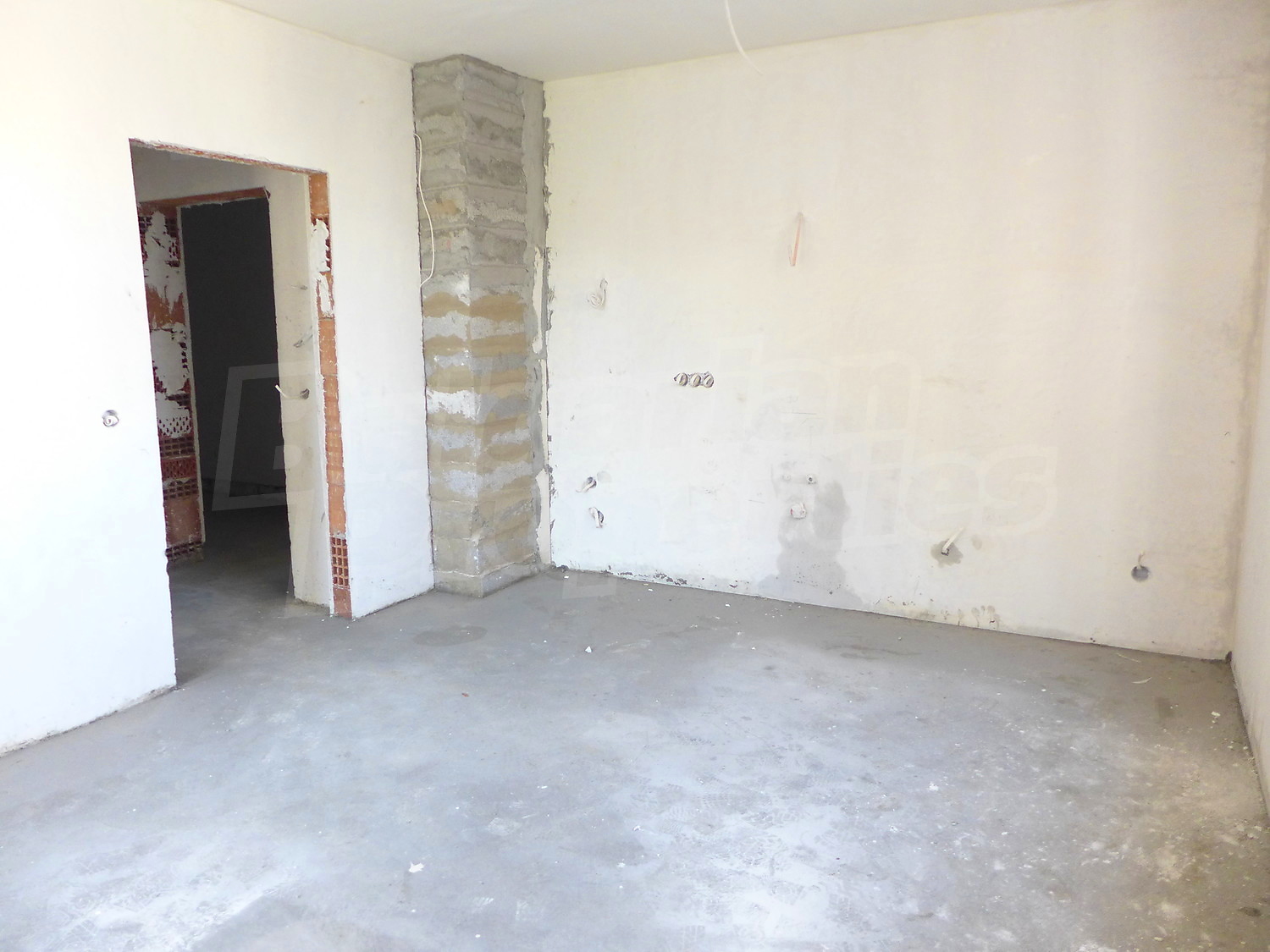Gallery Picture 13
