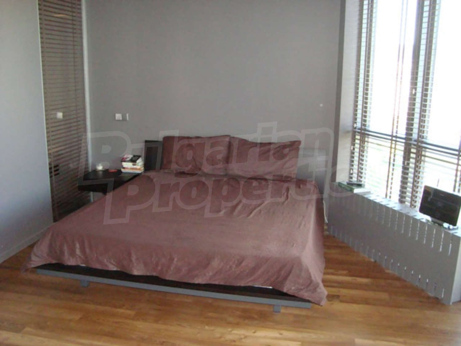 Gallery Picture 15
