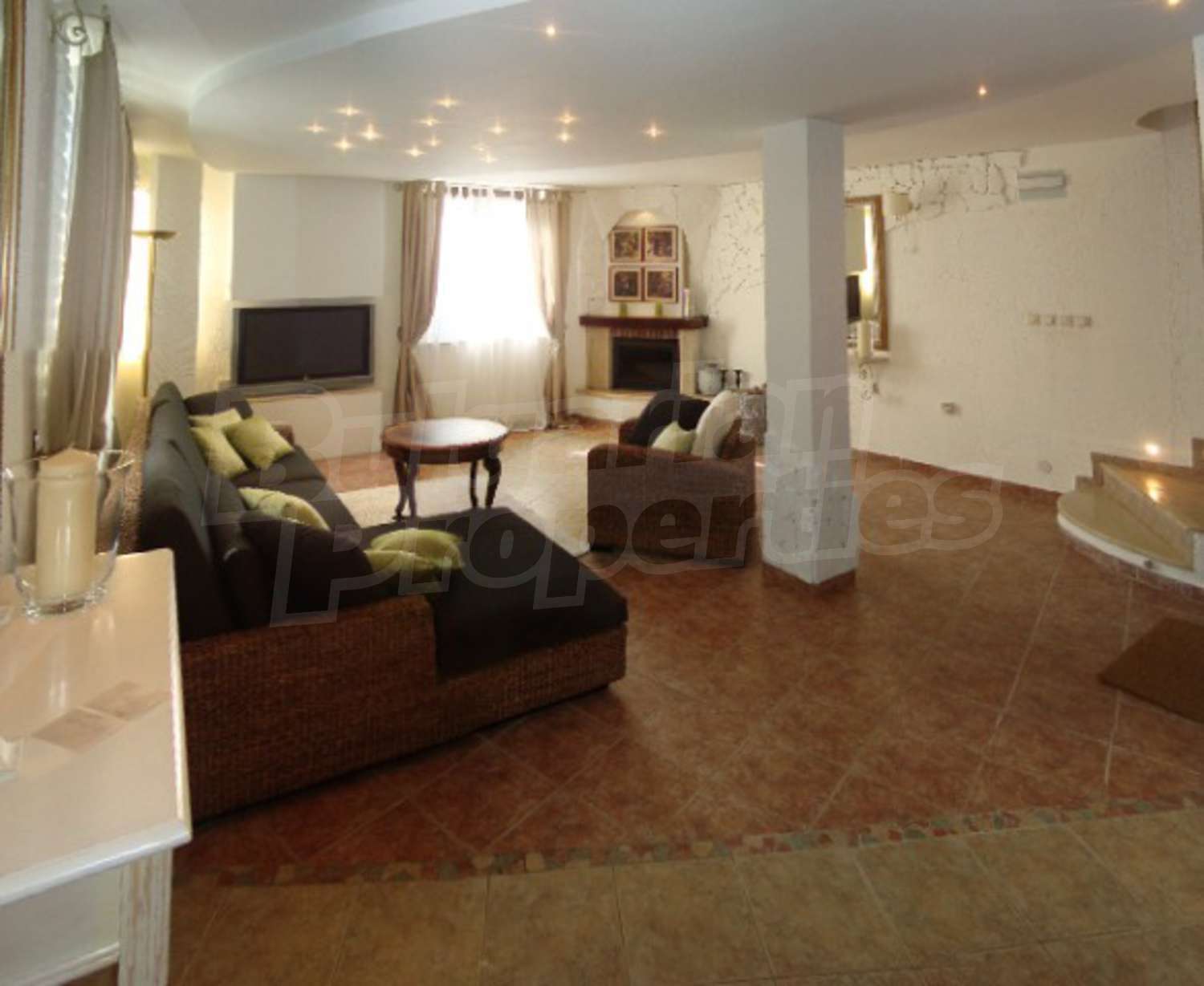 Gallery Picture 16