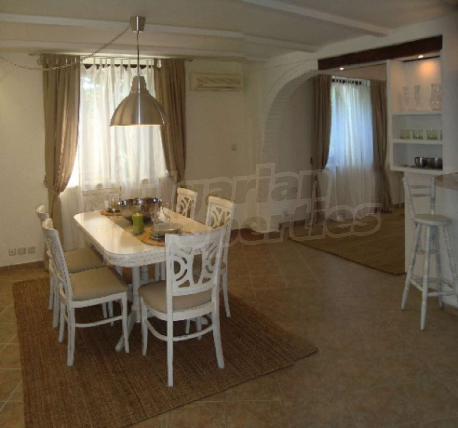 Gallery Picture 7