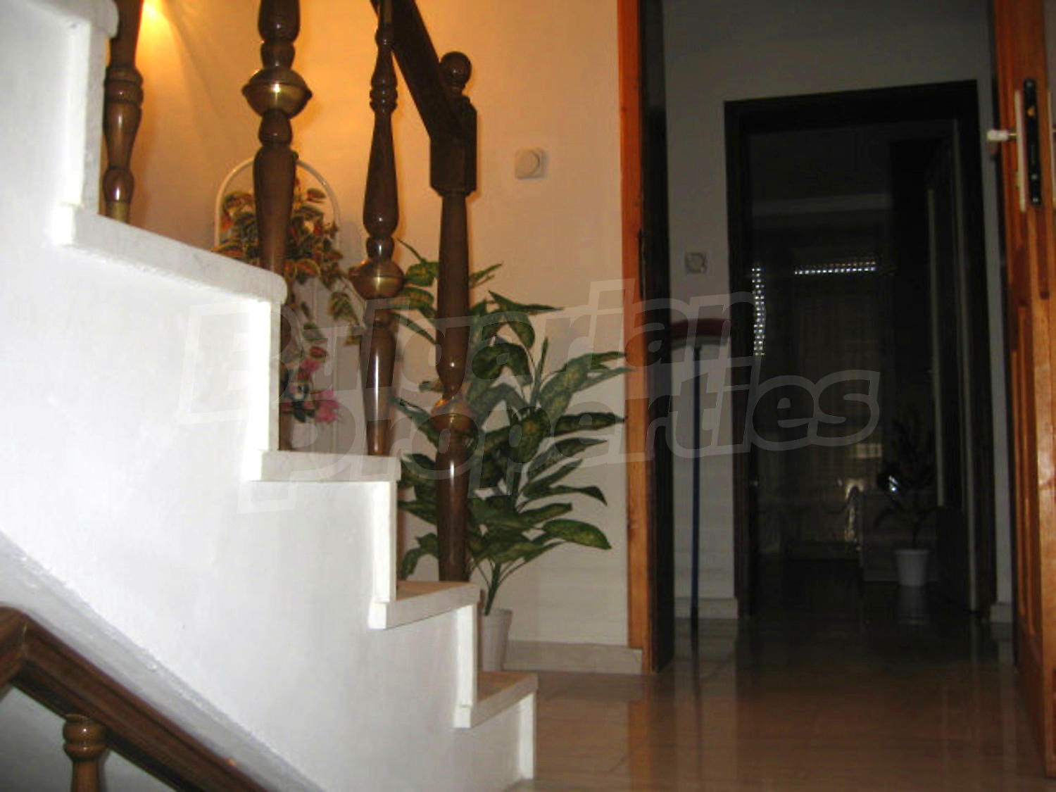 Gallery Picture 6