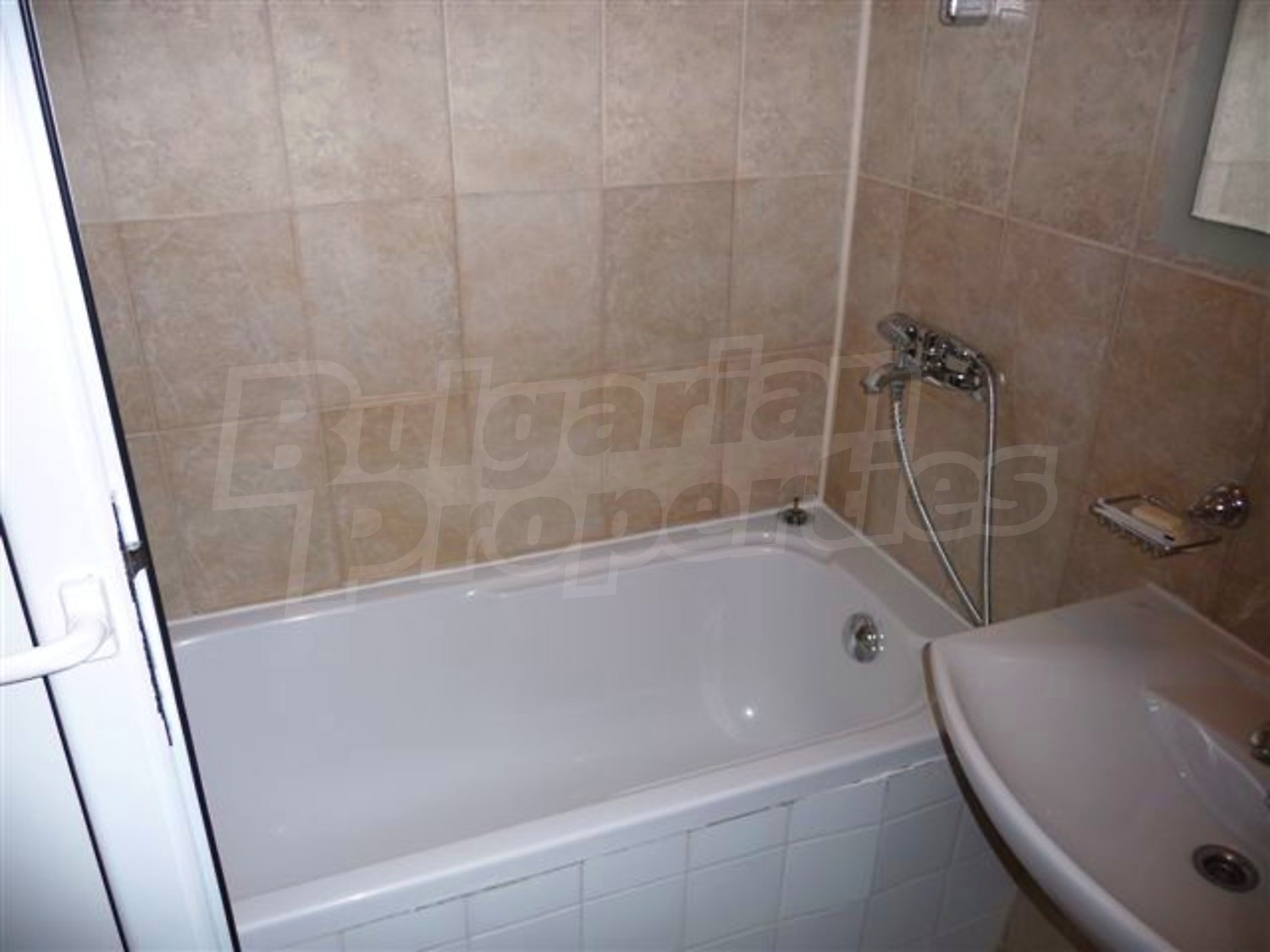 Gallery Picture 18