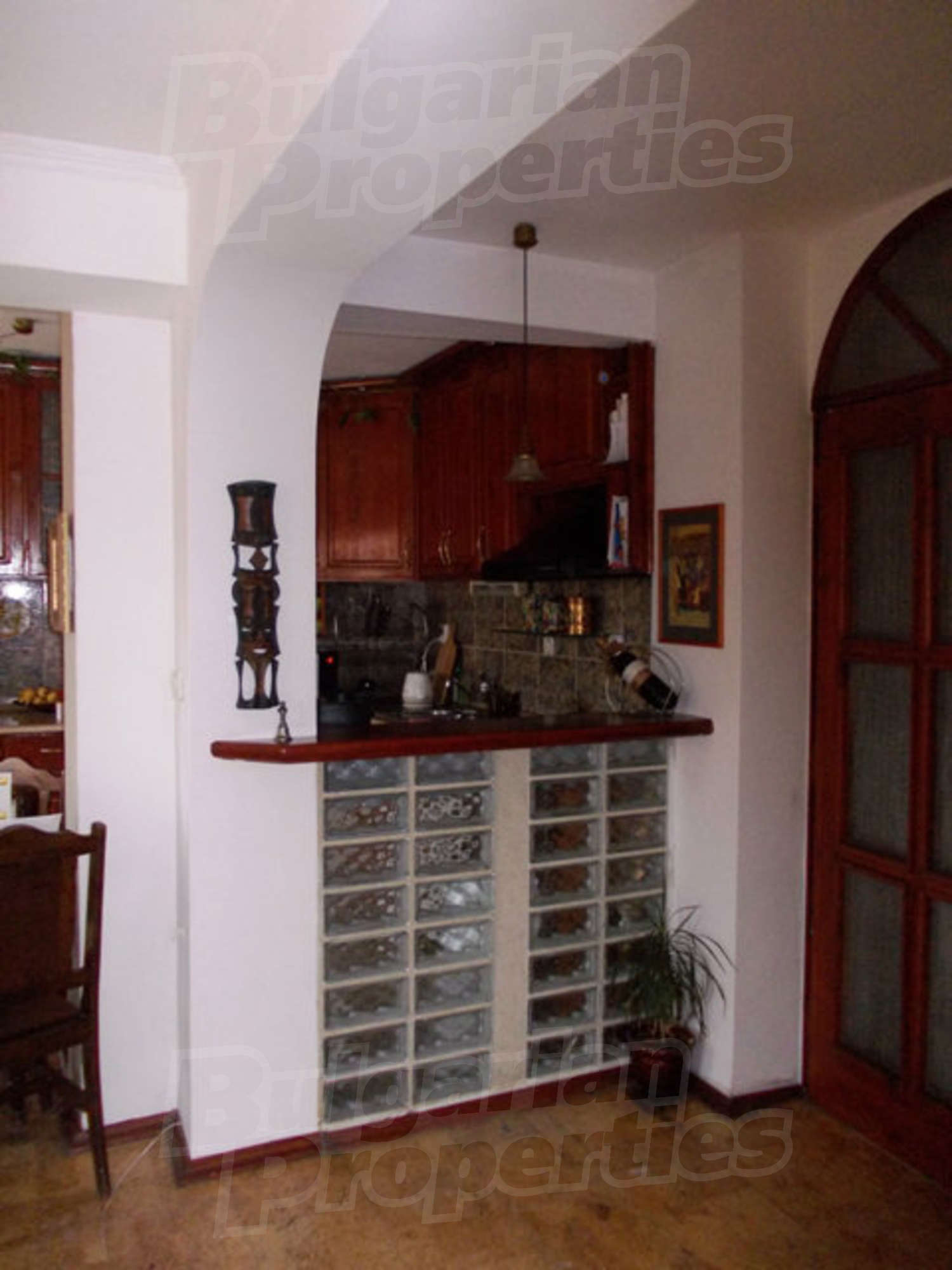 Gallery Picture 4
