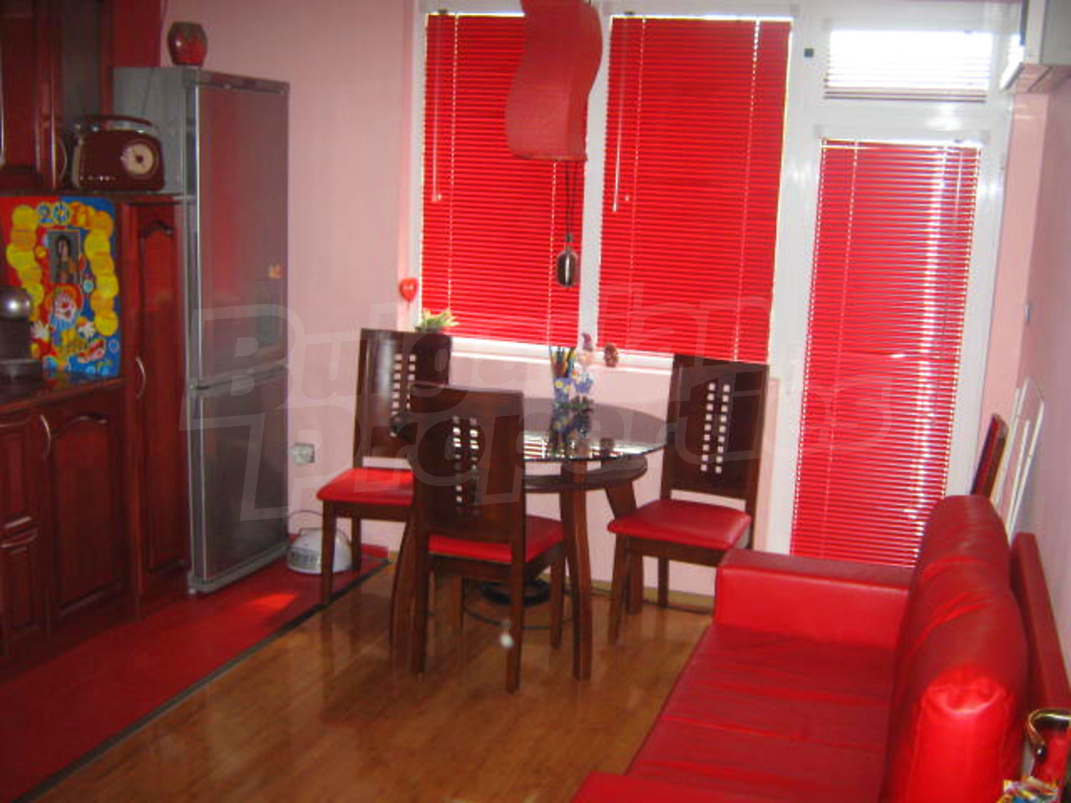 Gallery Picture 9