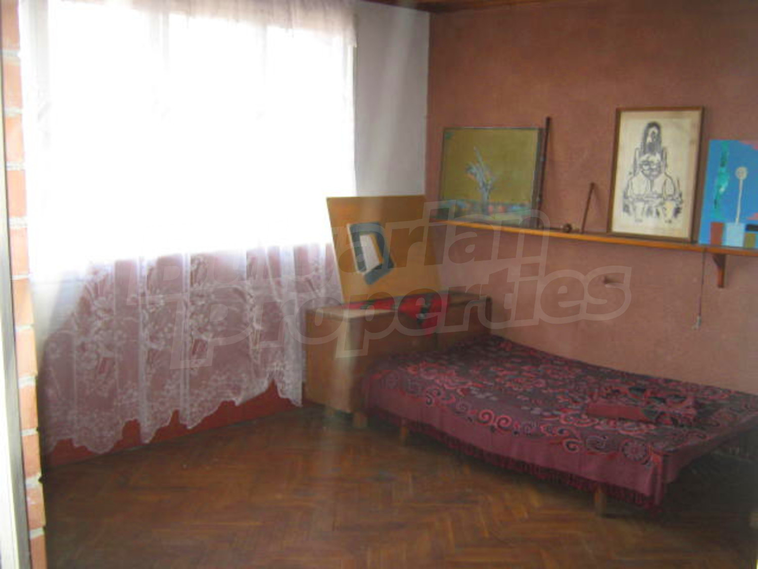 Gallery Picture 6