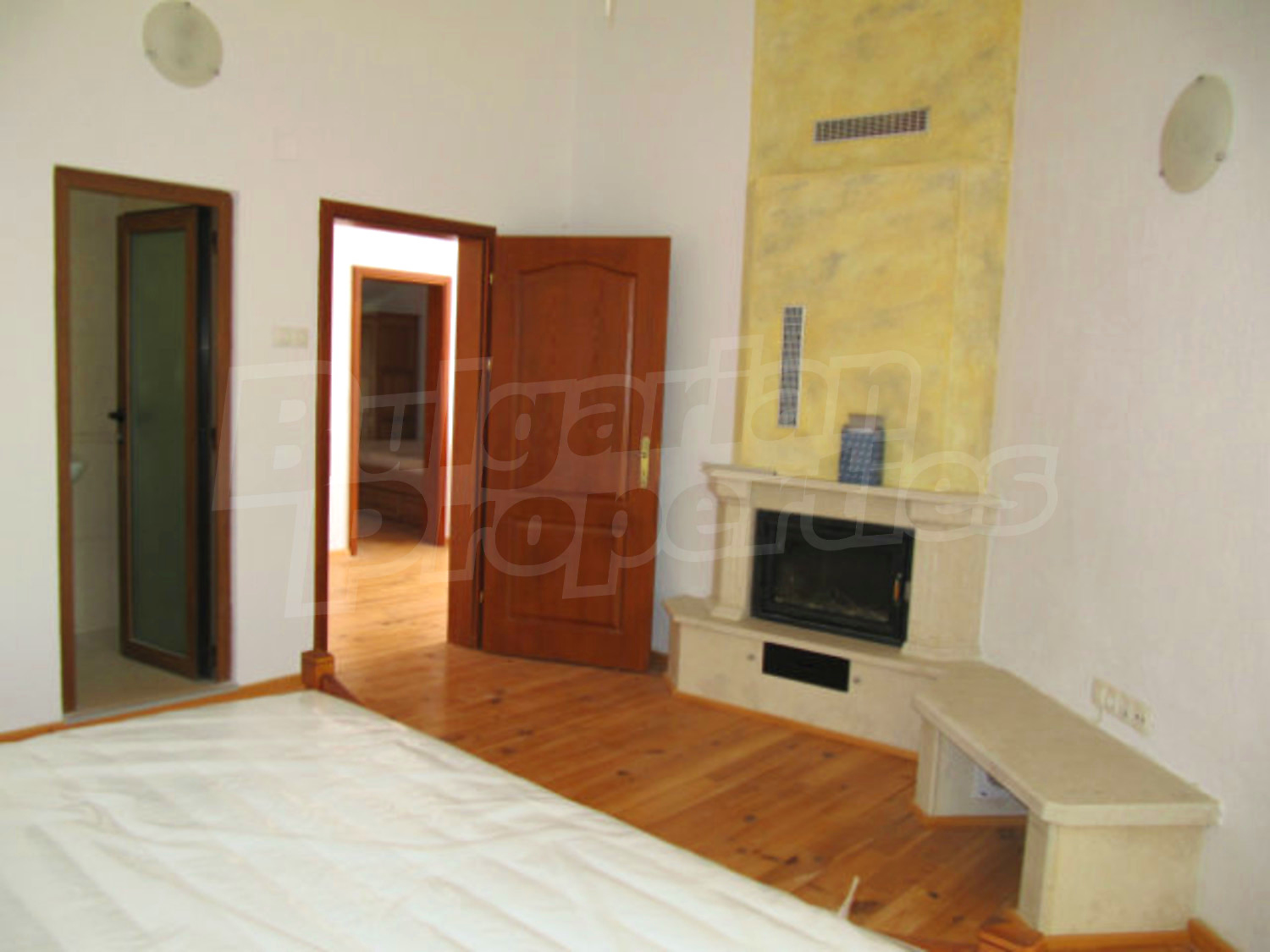 Gallery Picture 25