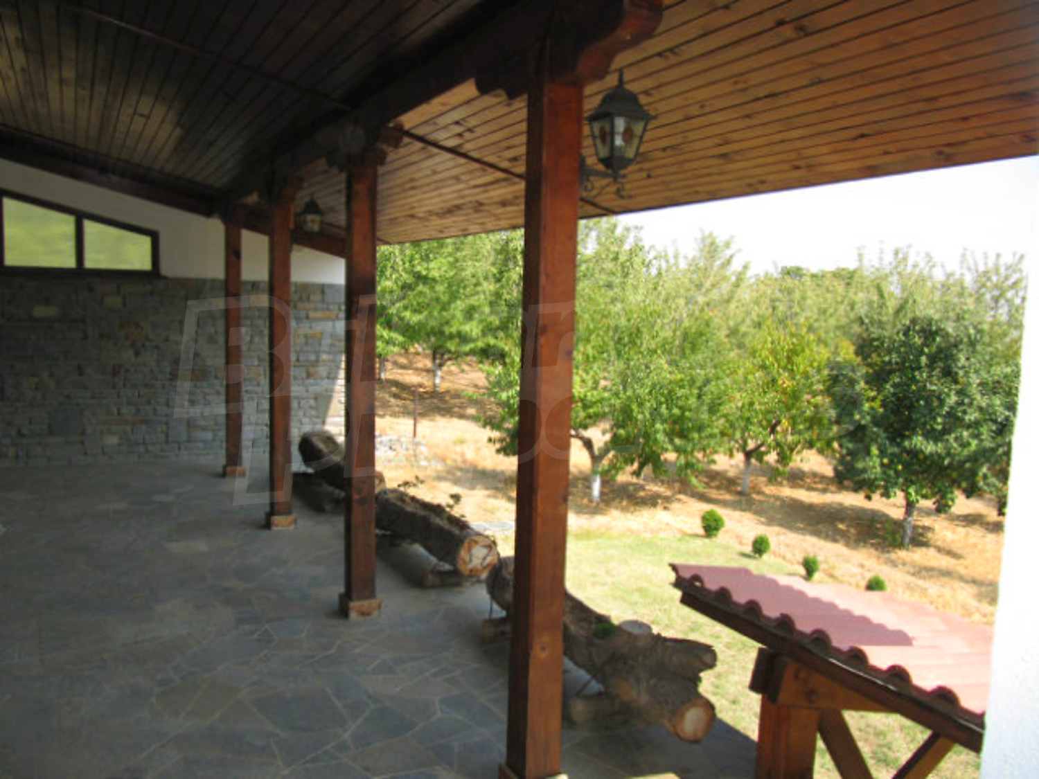 Gallery Picture 33