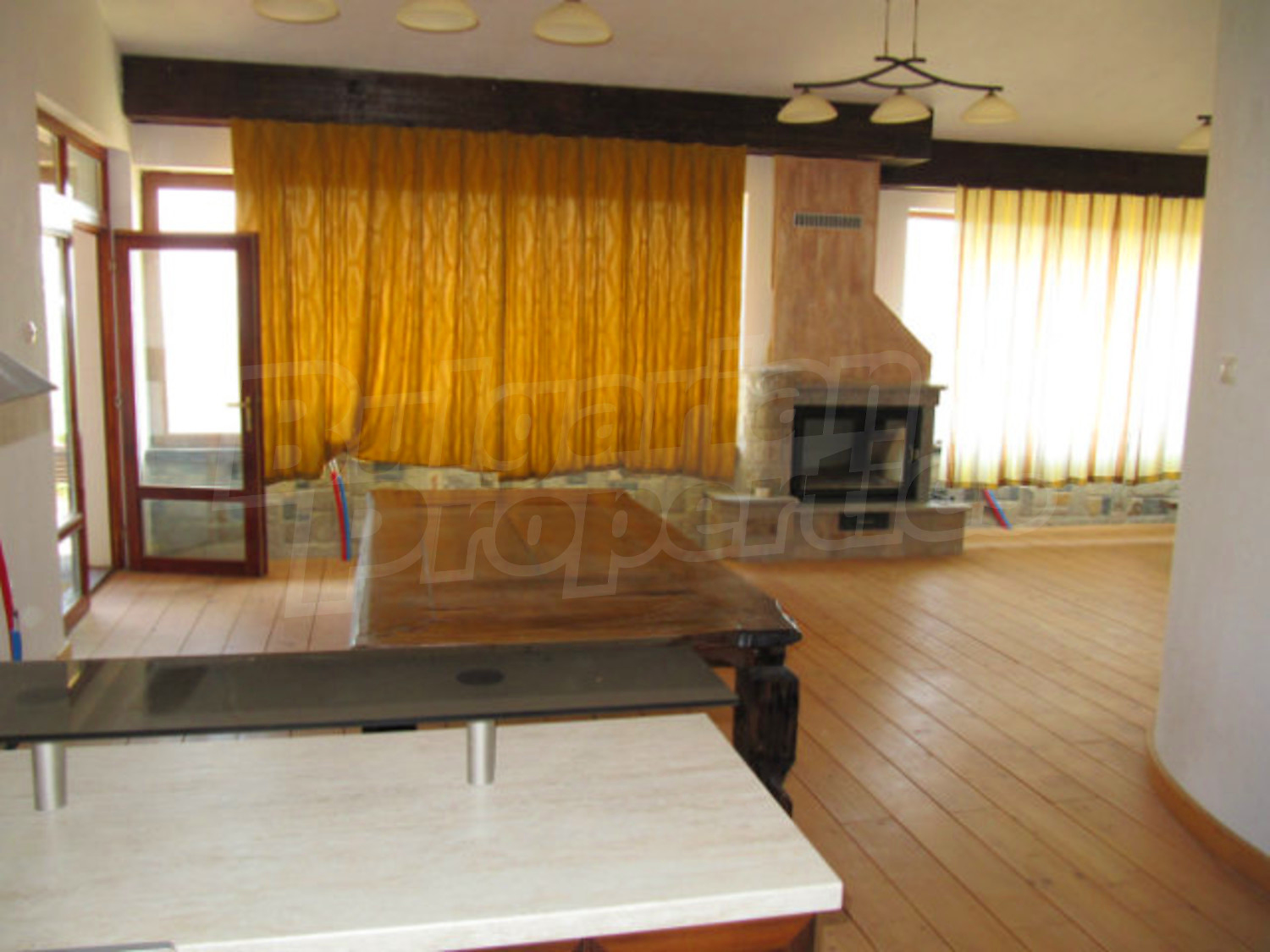 Gallery Picture 6