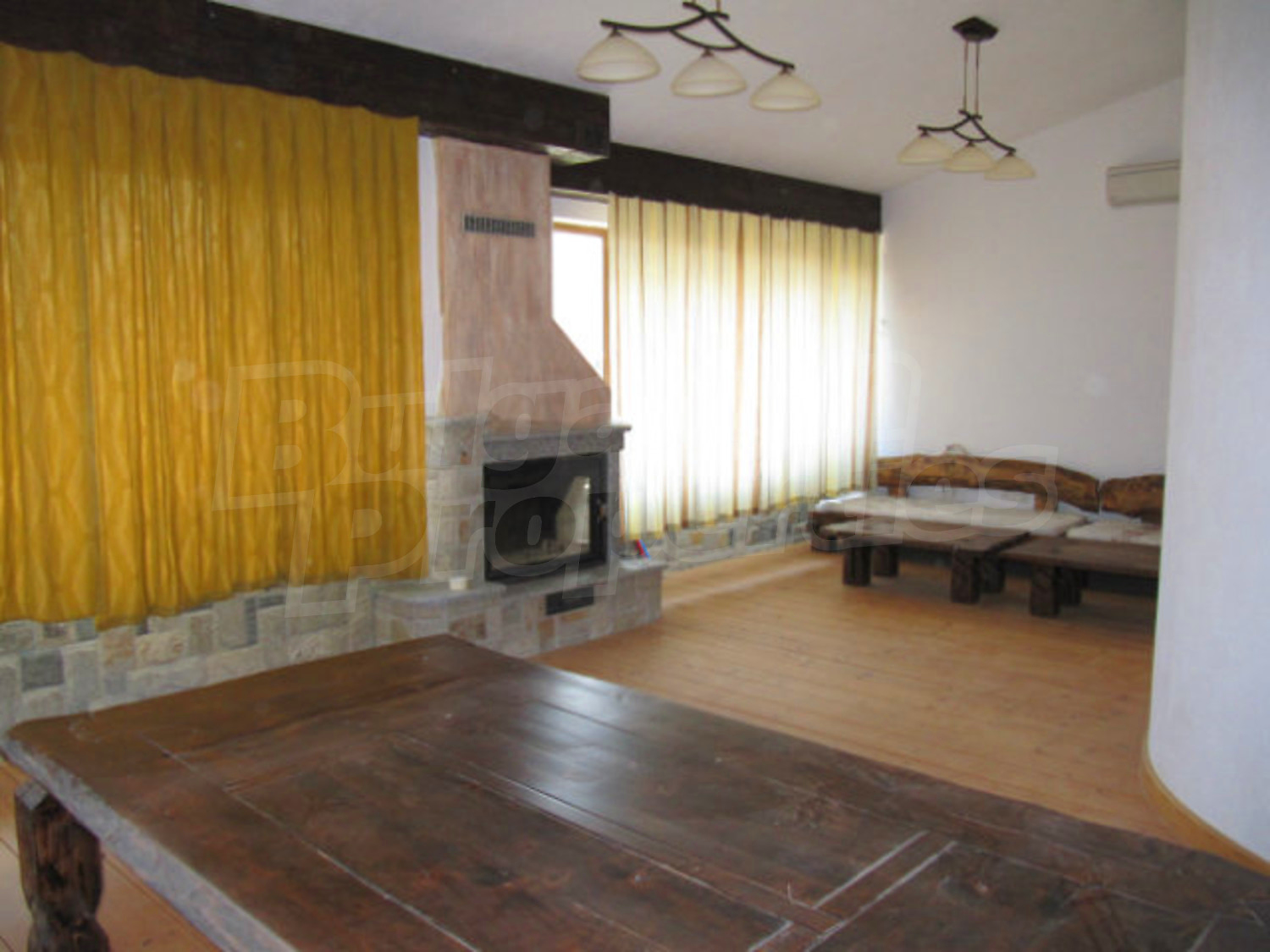 Gallery Picture 7