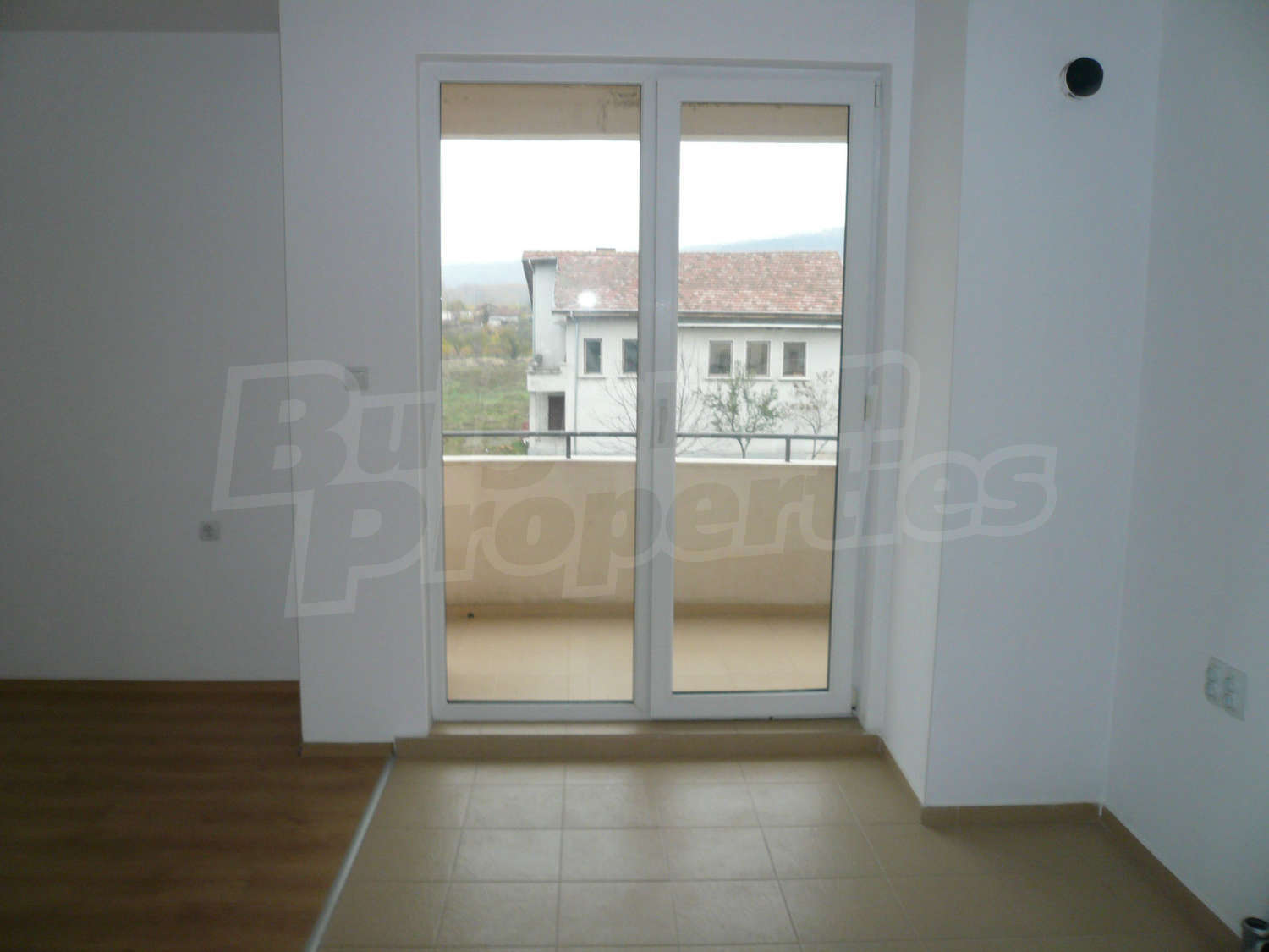 Gallery Picture 10