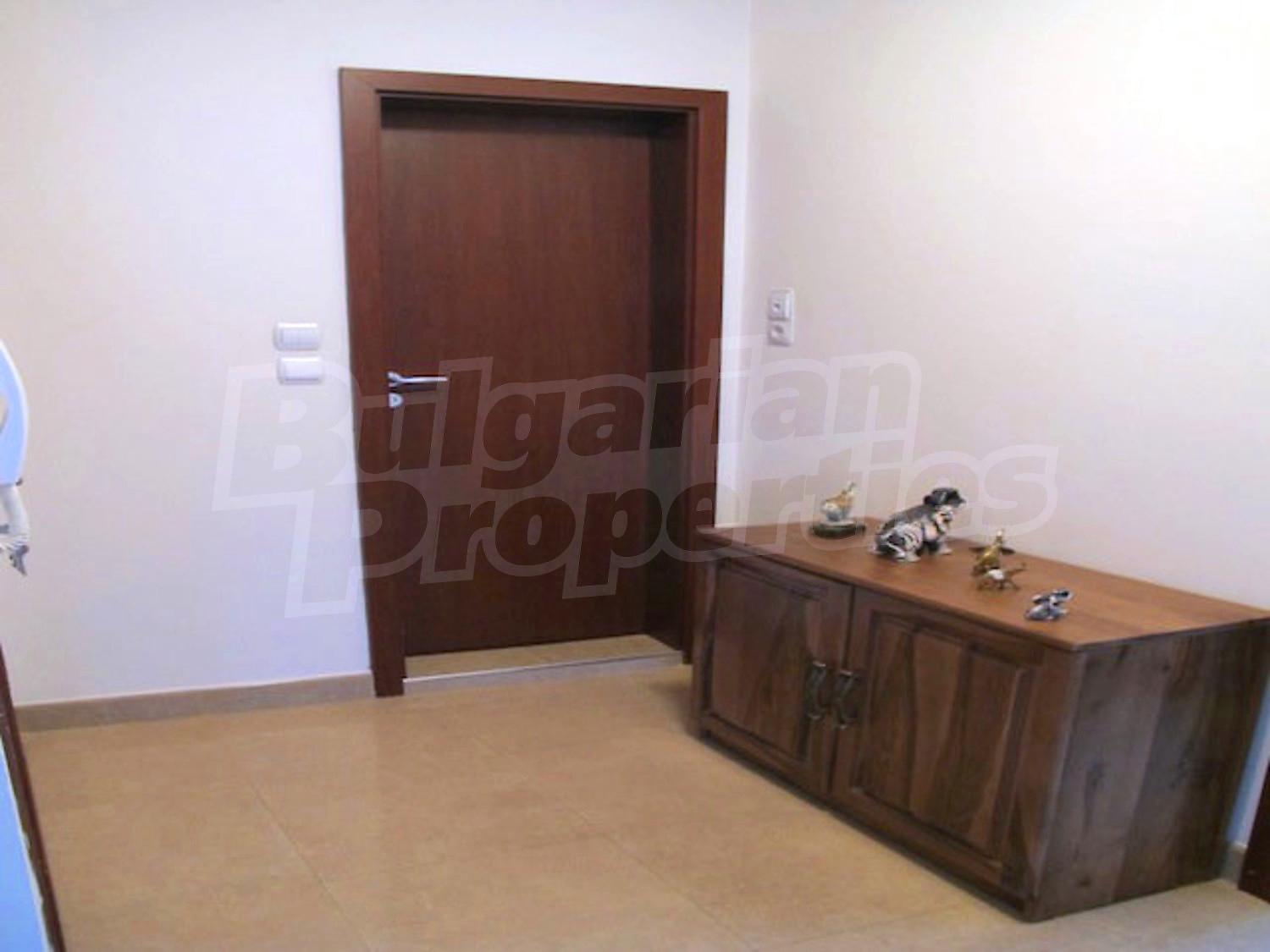 Gallery Picture 28
