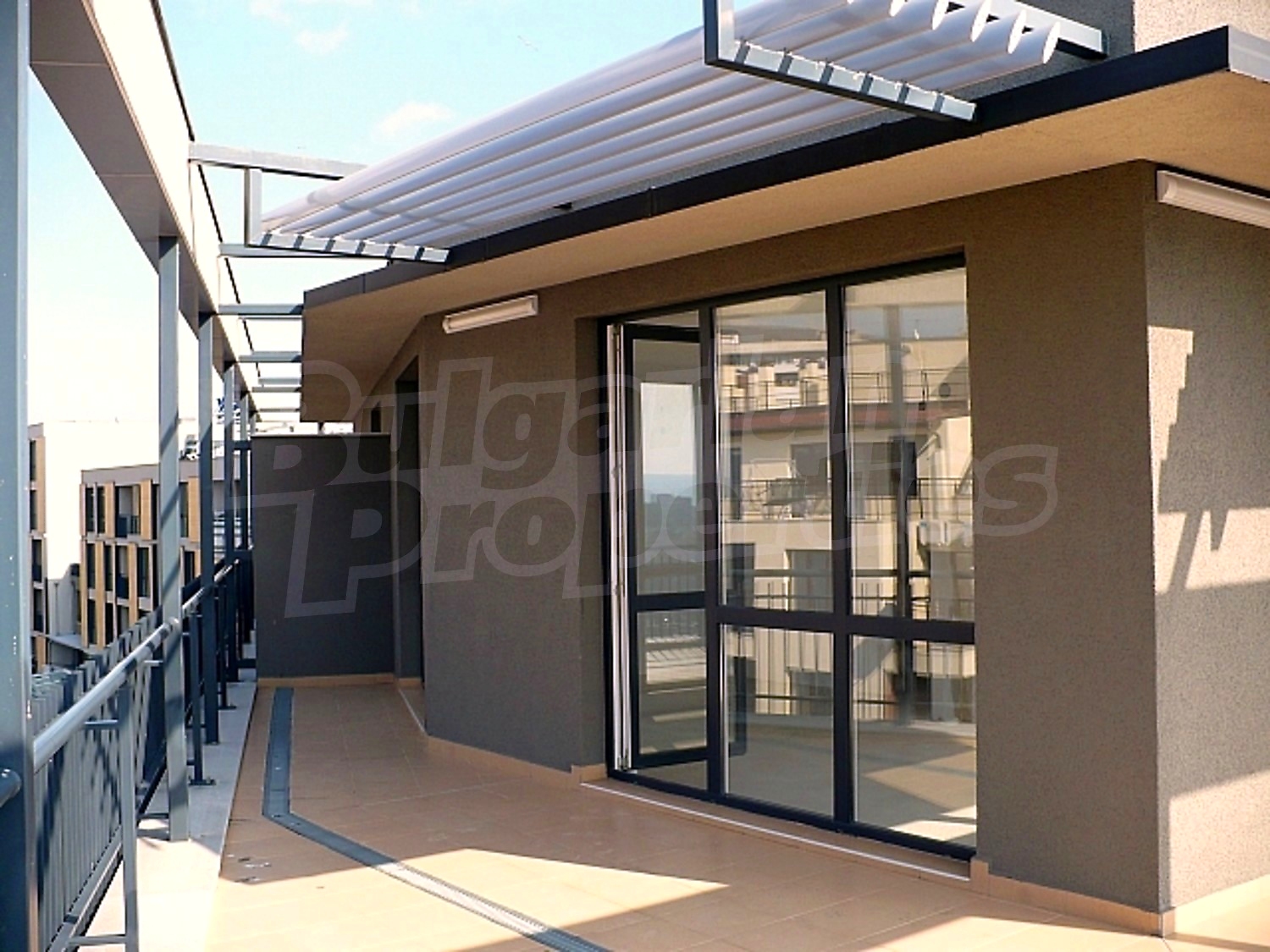 Gallery Picture 6