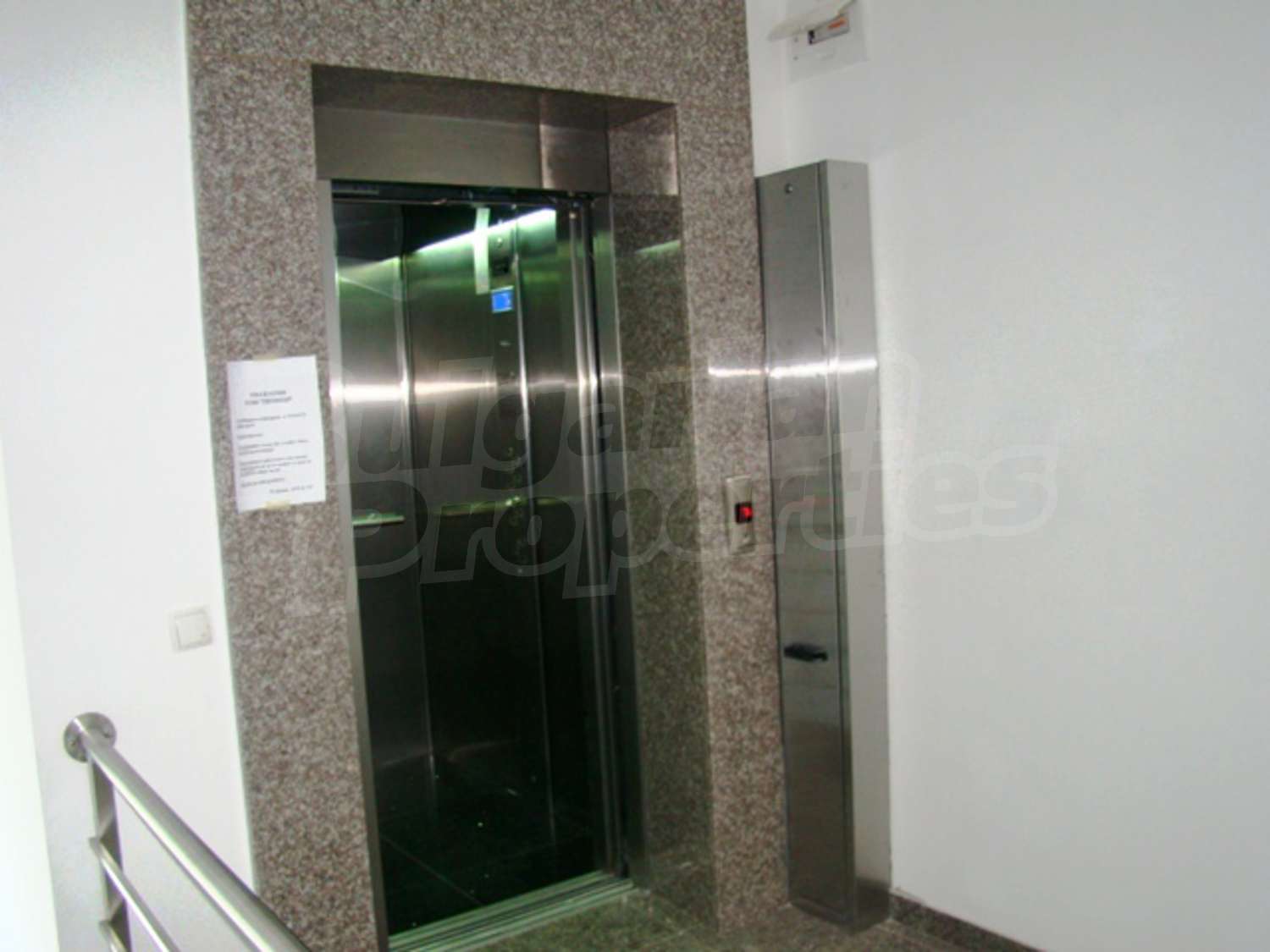 Gallery Picture 11