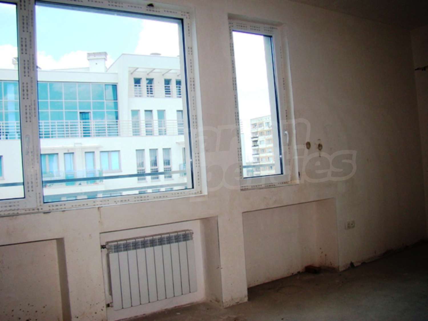 Gallery Picture 23