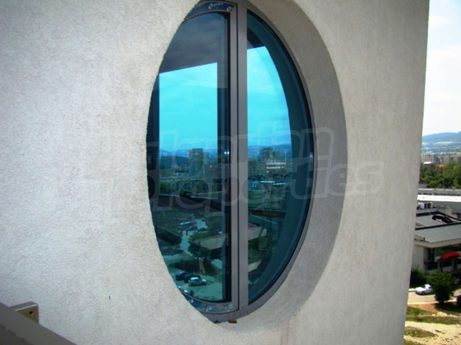 Gallery Picture 32