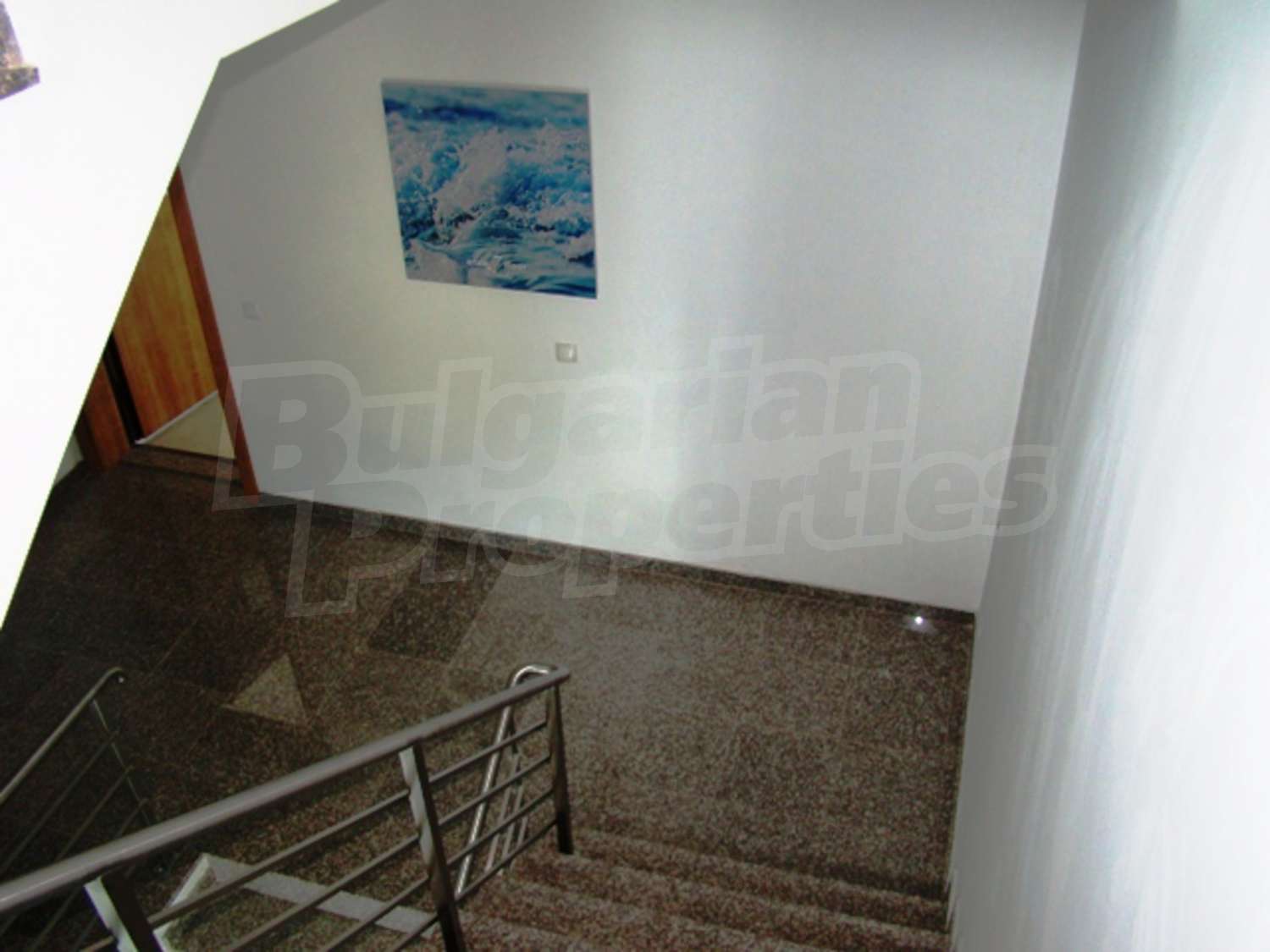 Gallery Picture 8