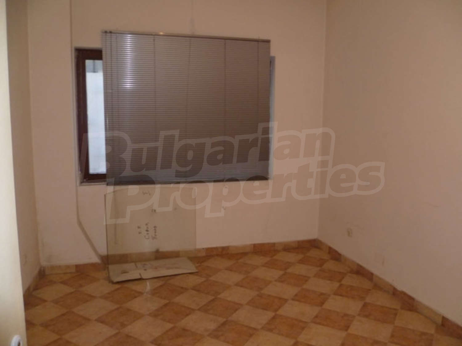 Gallery Picture 3