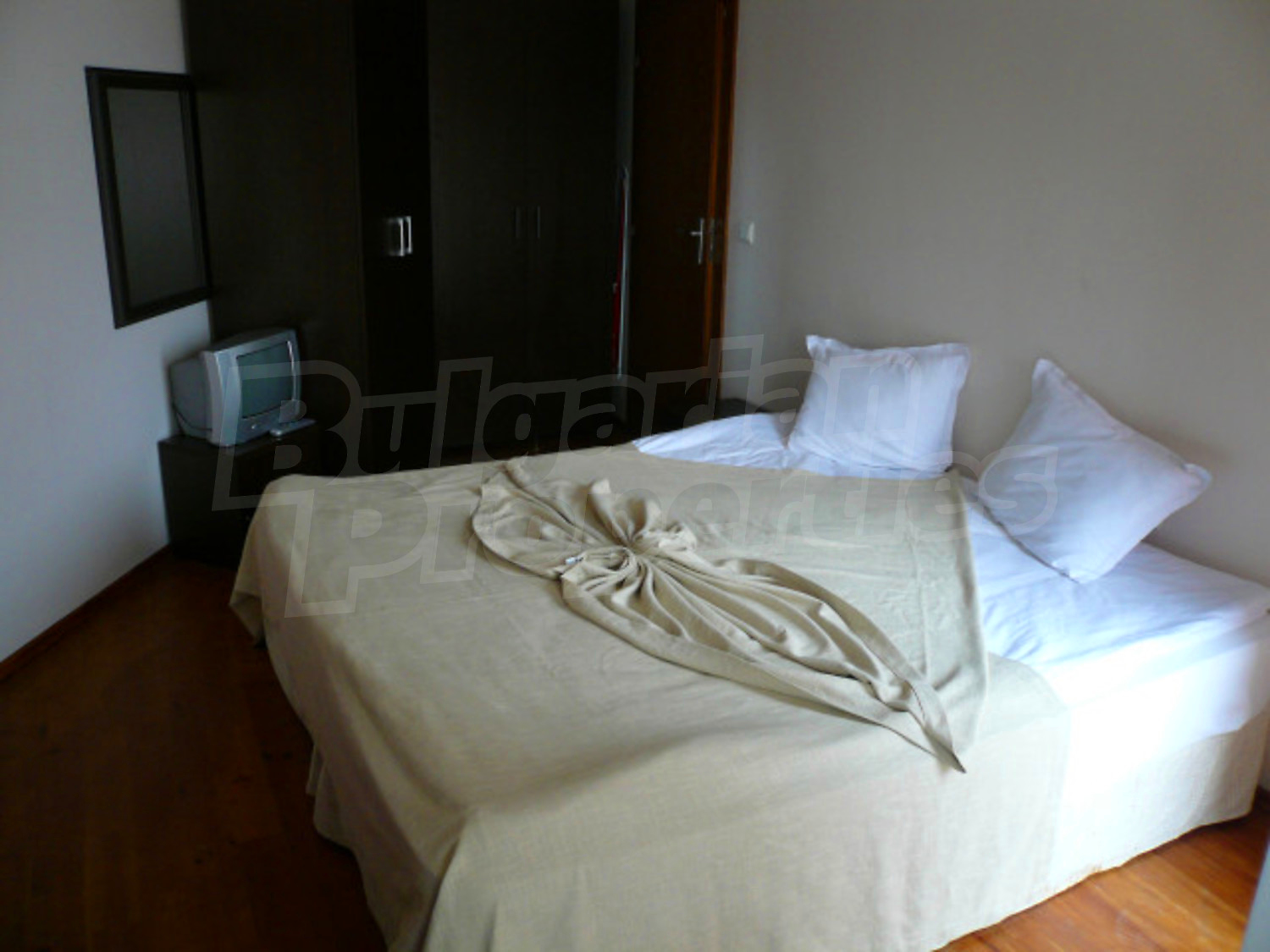 Gallery Picture 5