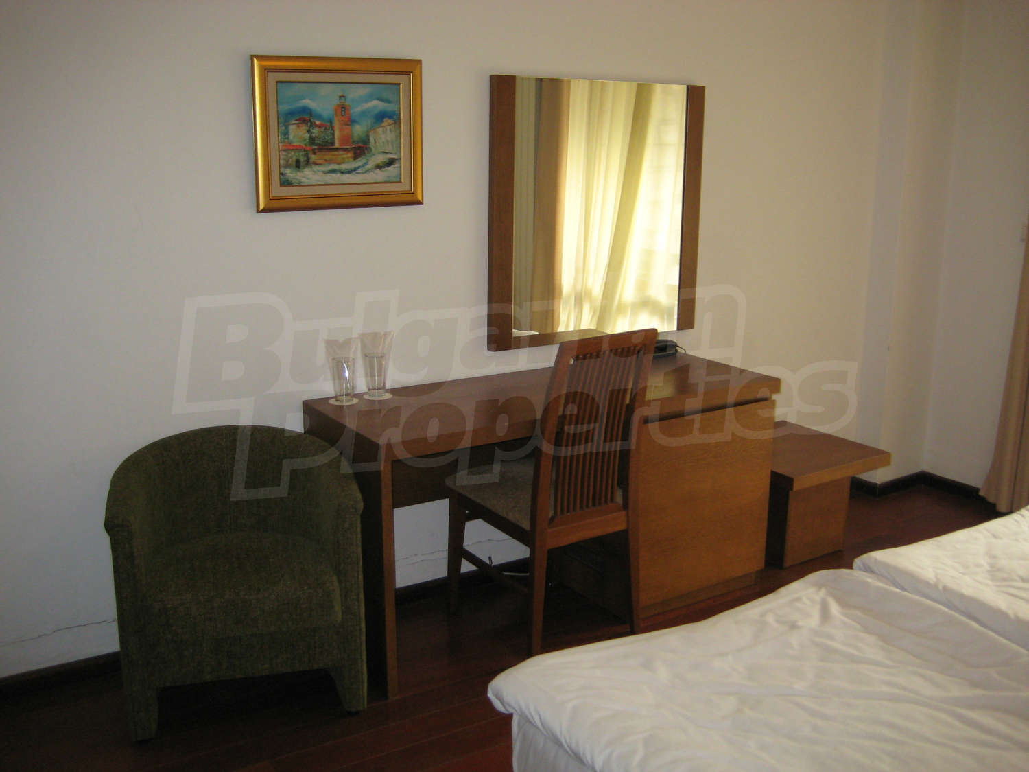 Gallery Picture 12