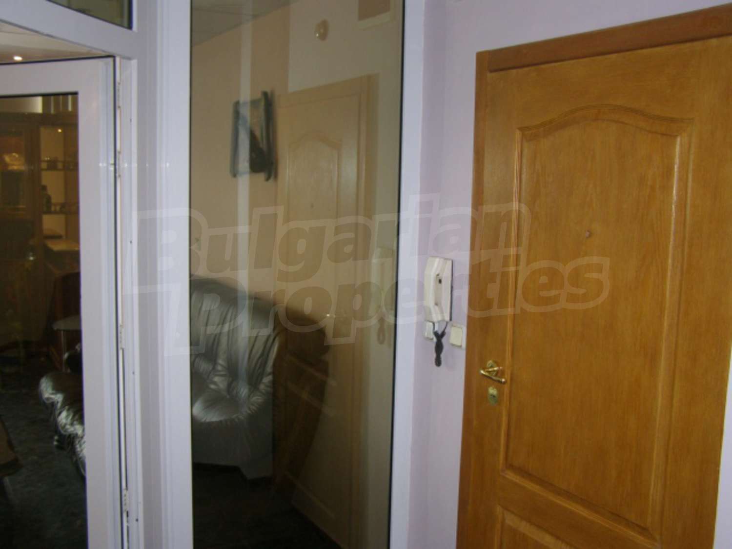 Gallery Picture 6