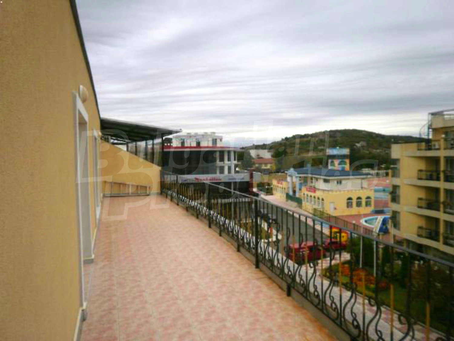 Gallery Picture 26