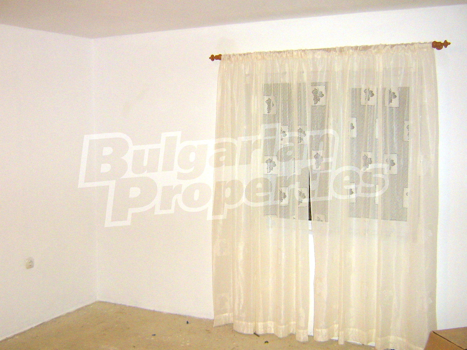Gallery Picture 17