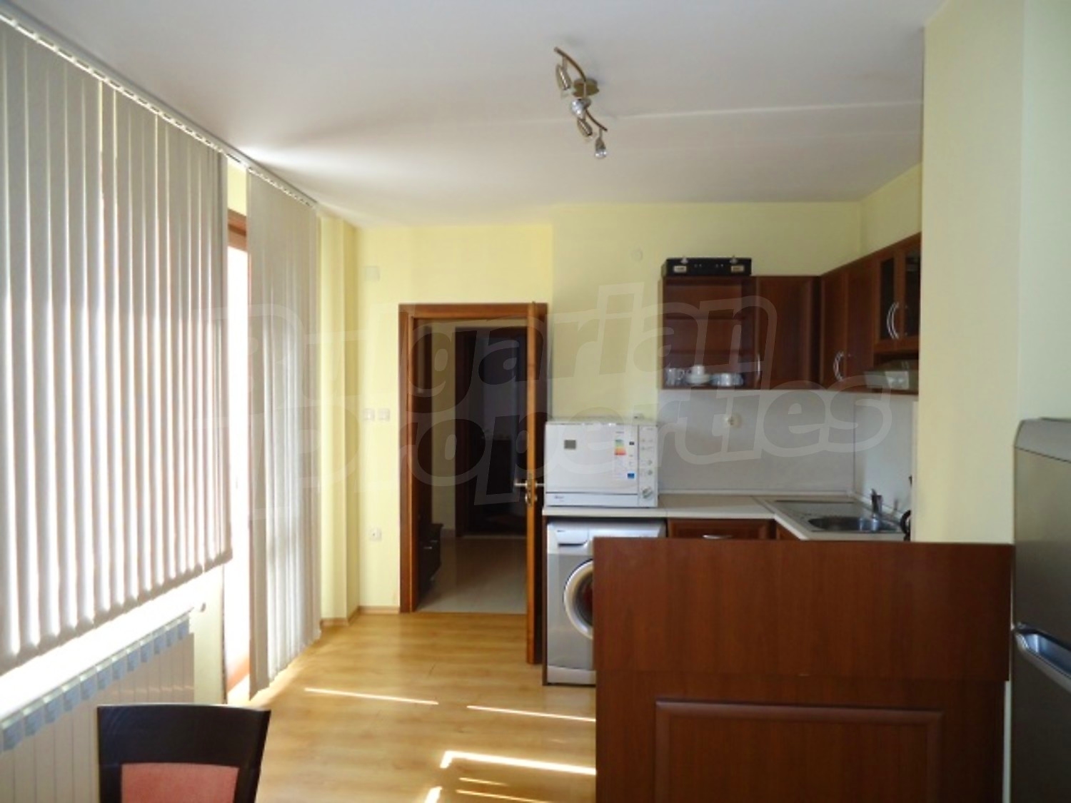 Gallery Picture 10