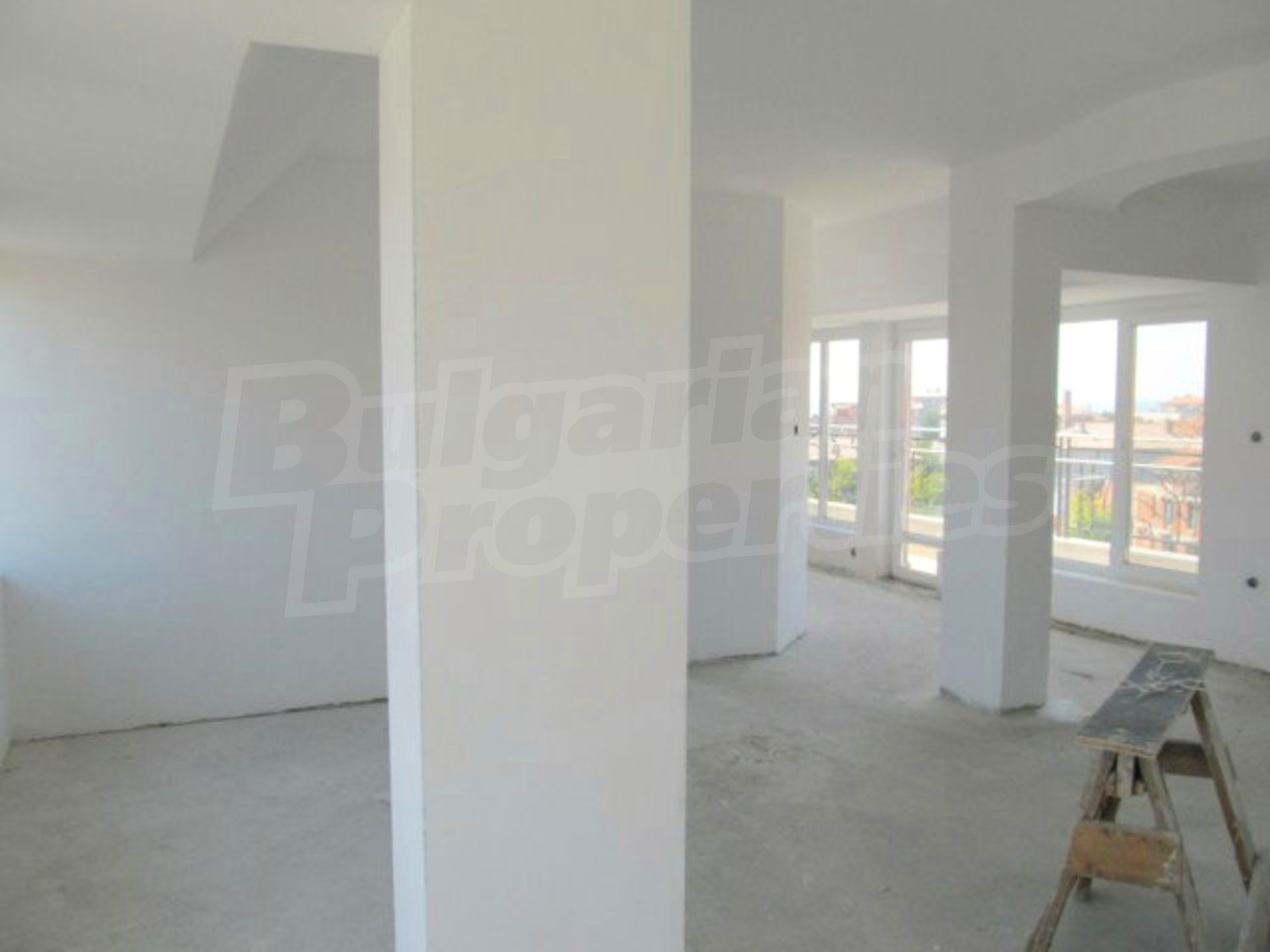 Gallery Picture 29