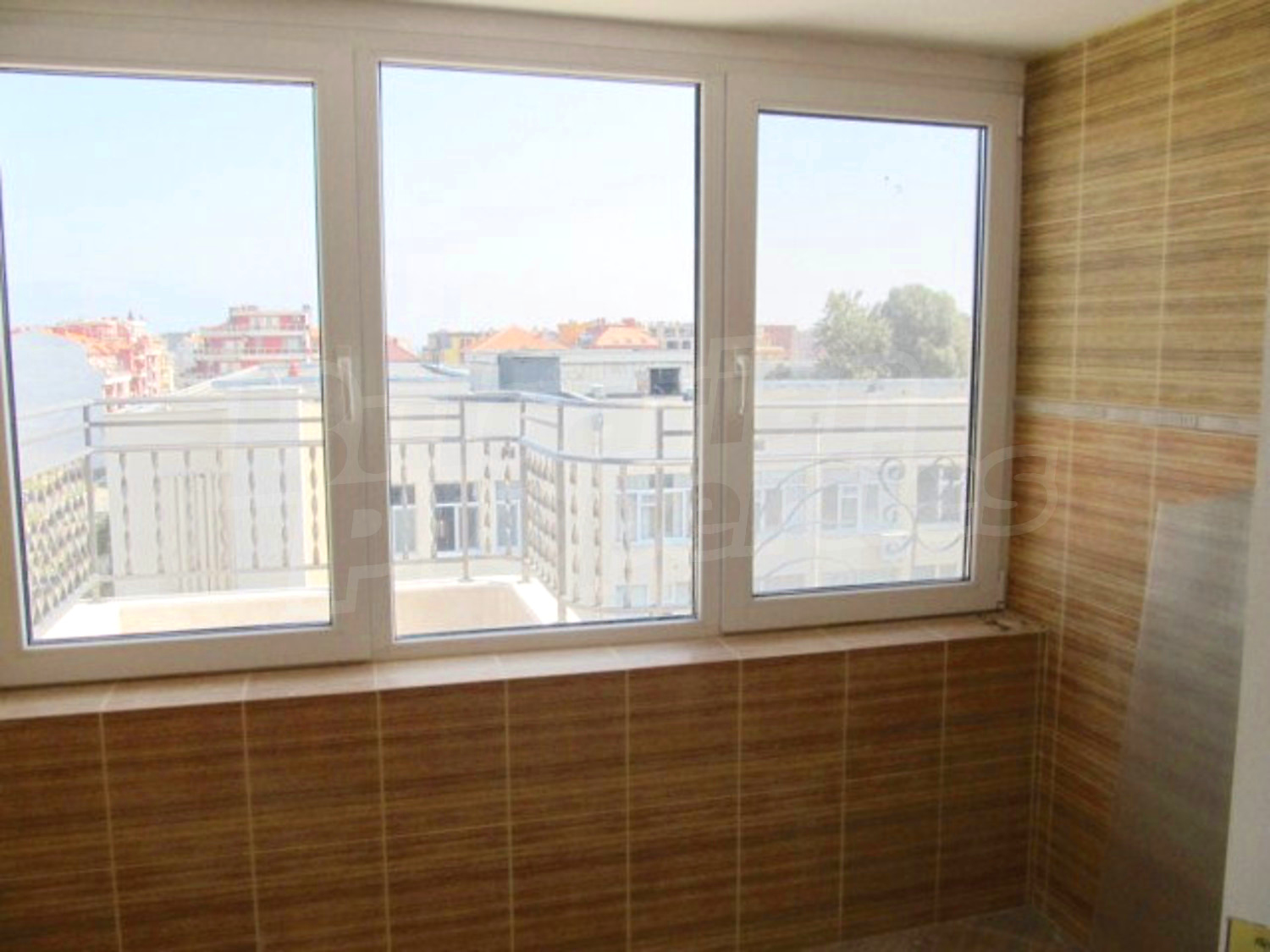 Gallery Picture 34