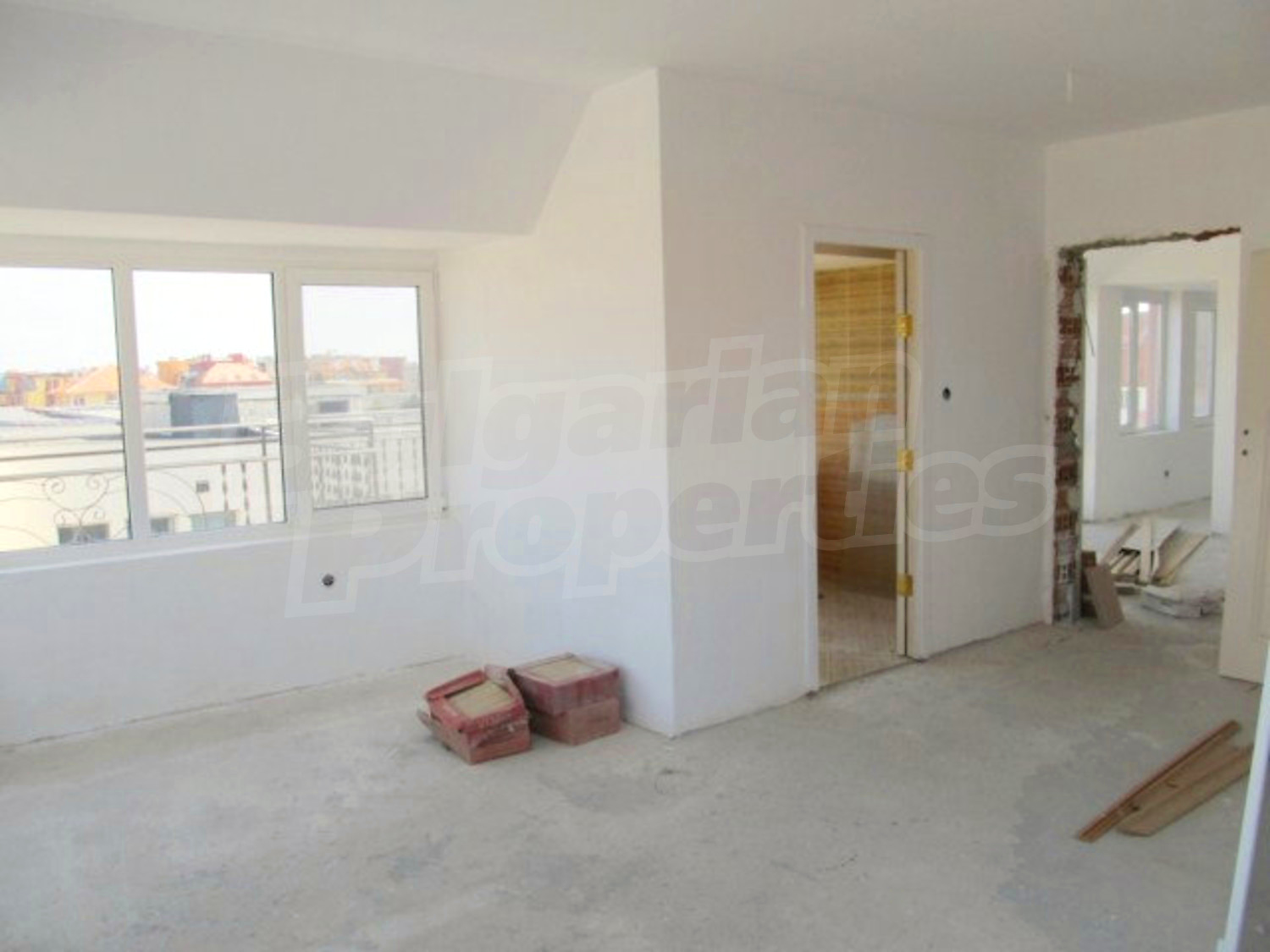 Gallery Picture 9
