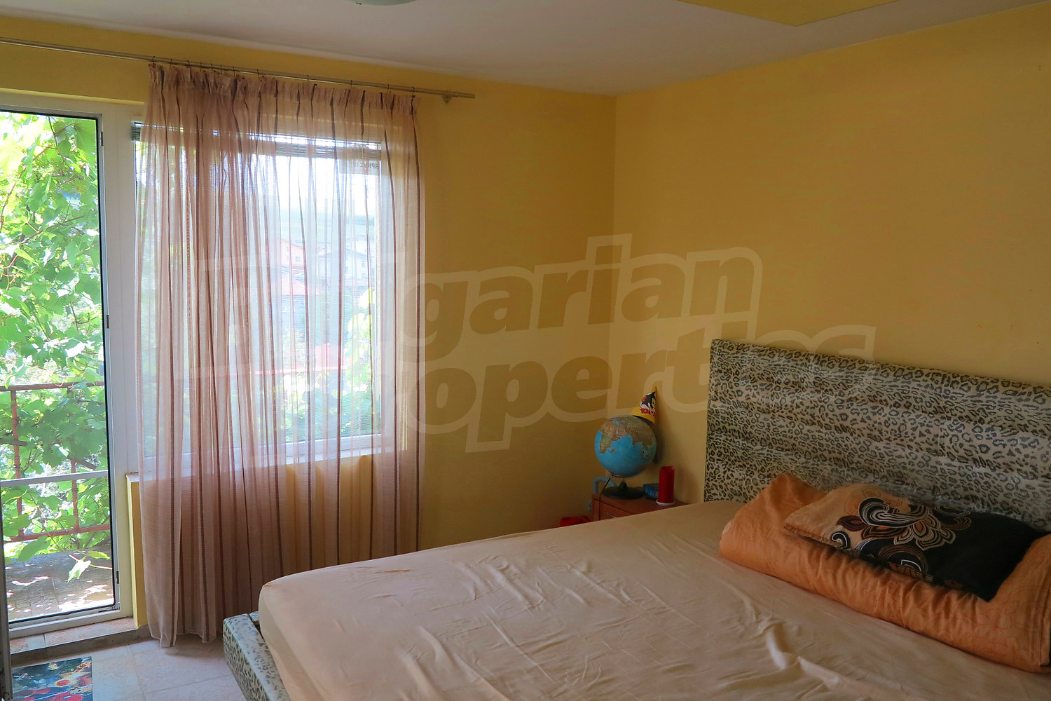 Gallery Picture 14