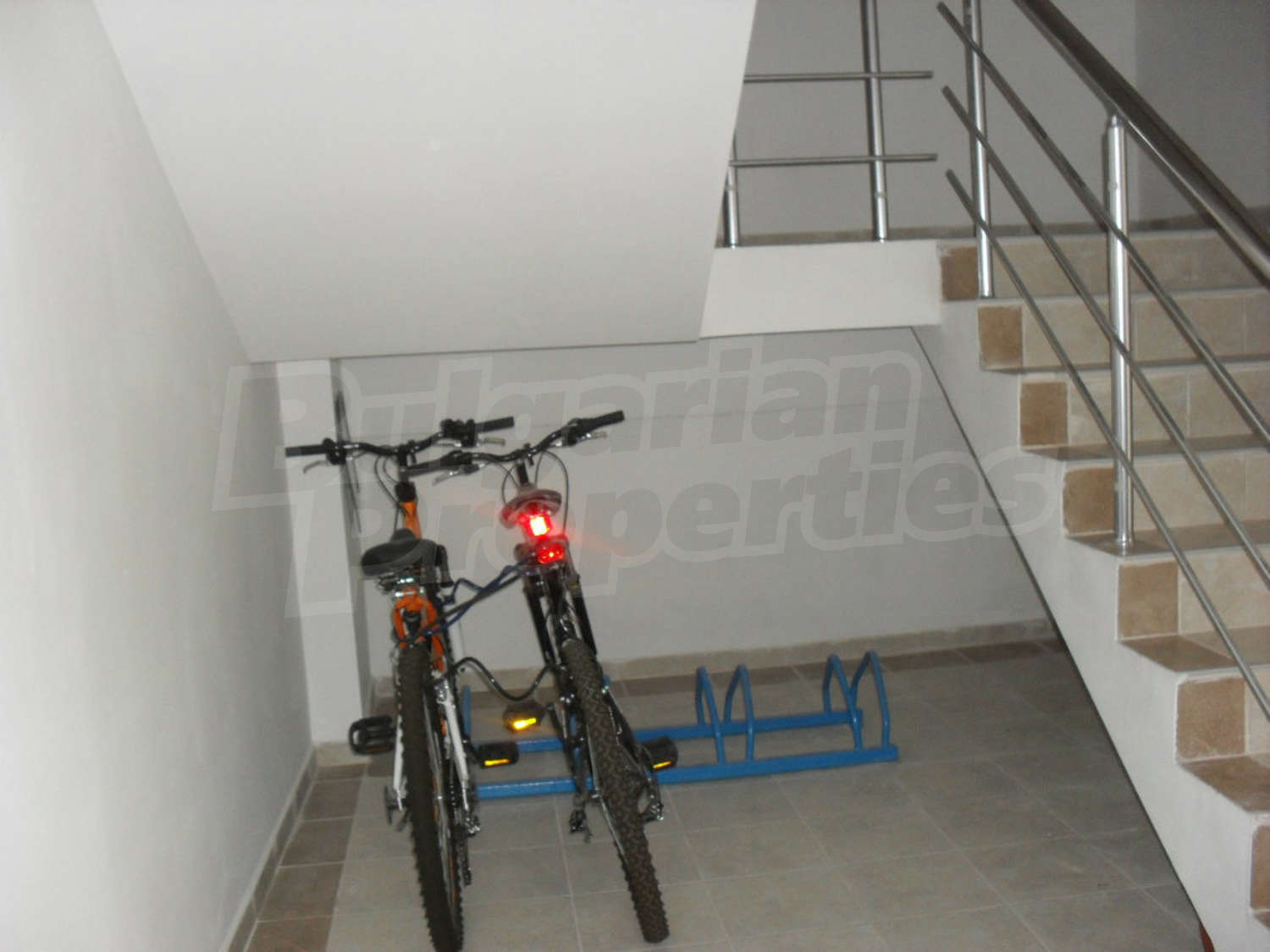 Gallery Picture 19