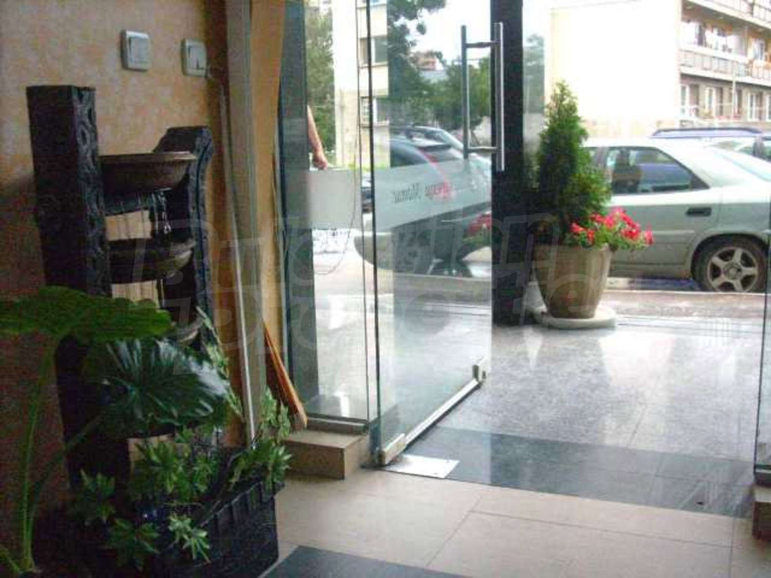 Gallery Picture 5