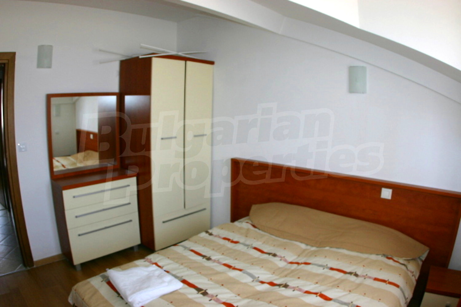 Gallery Picture 10