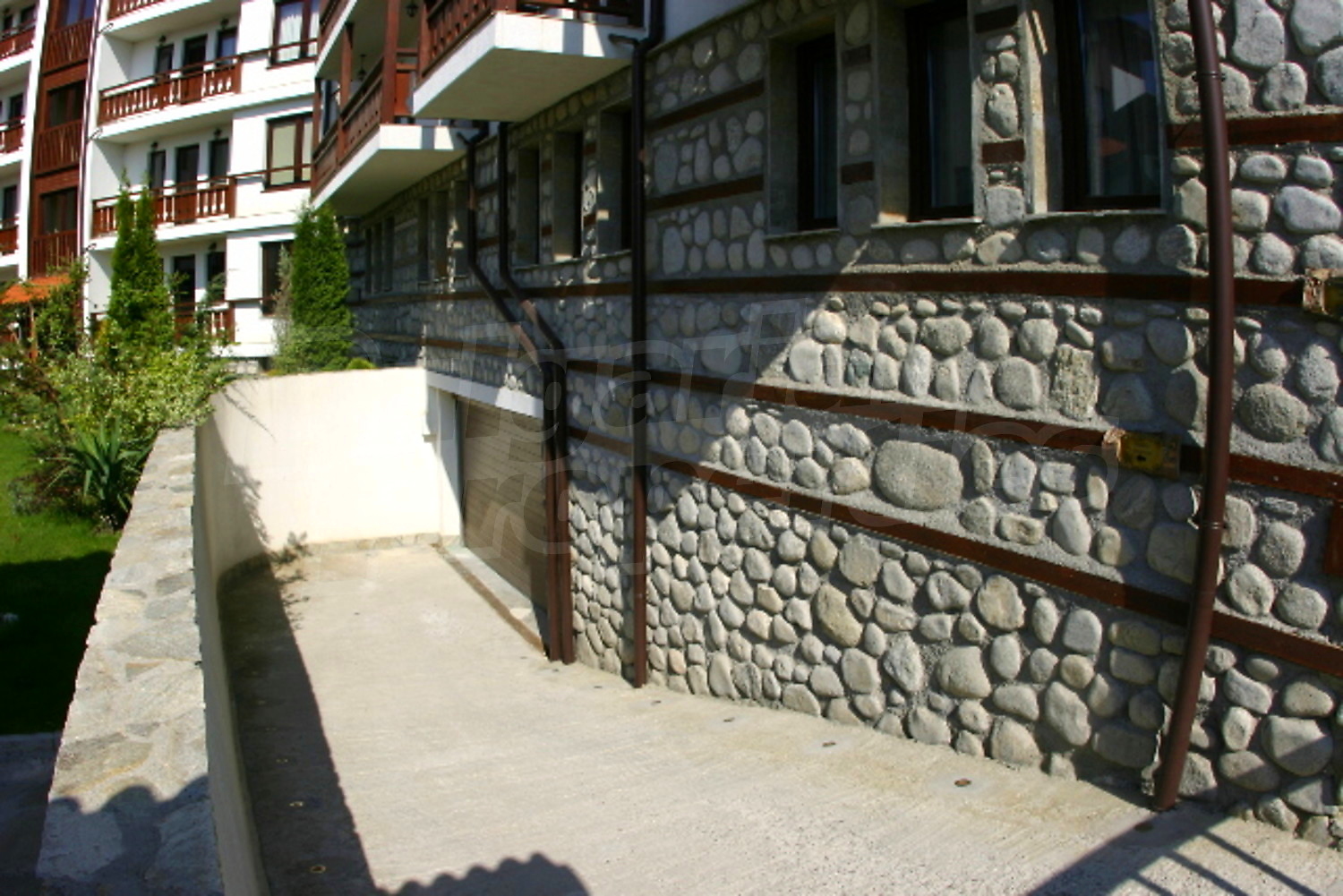 Gallery Picture 19