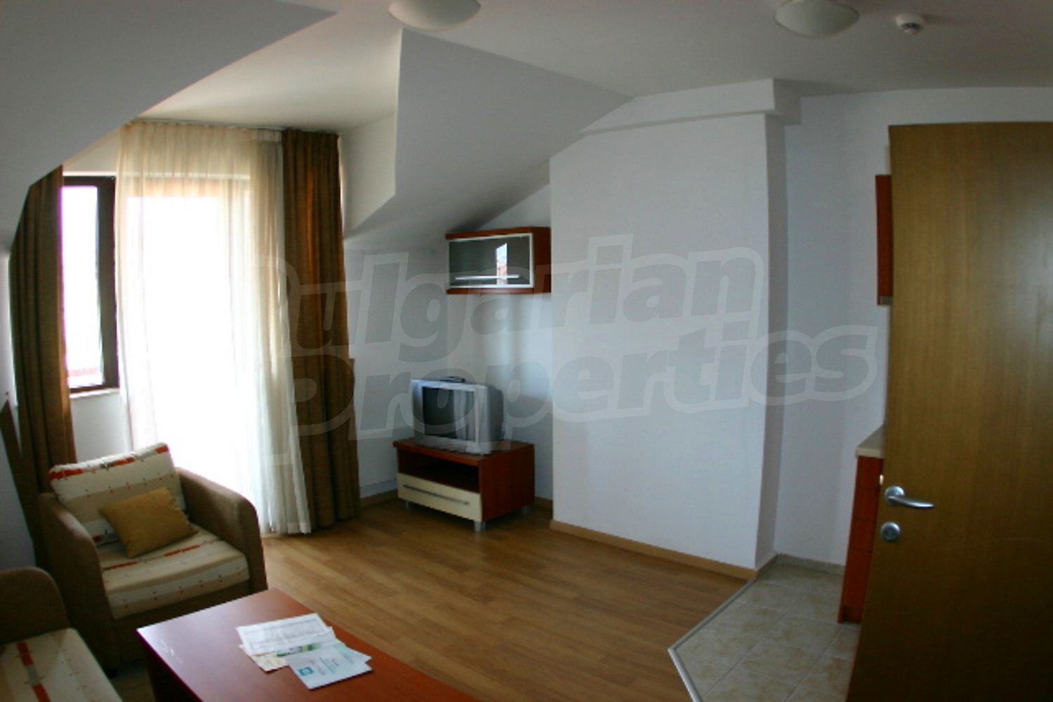 Gallery Picture 6