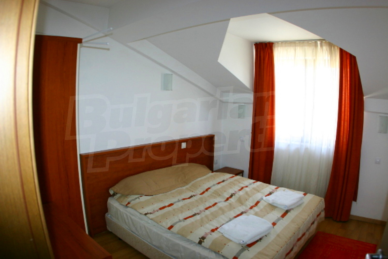 Gallery Picture 9
