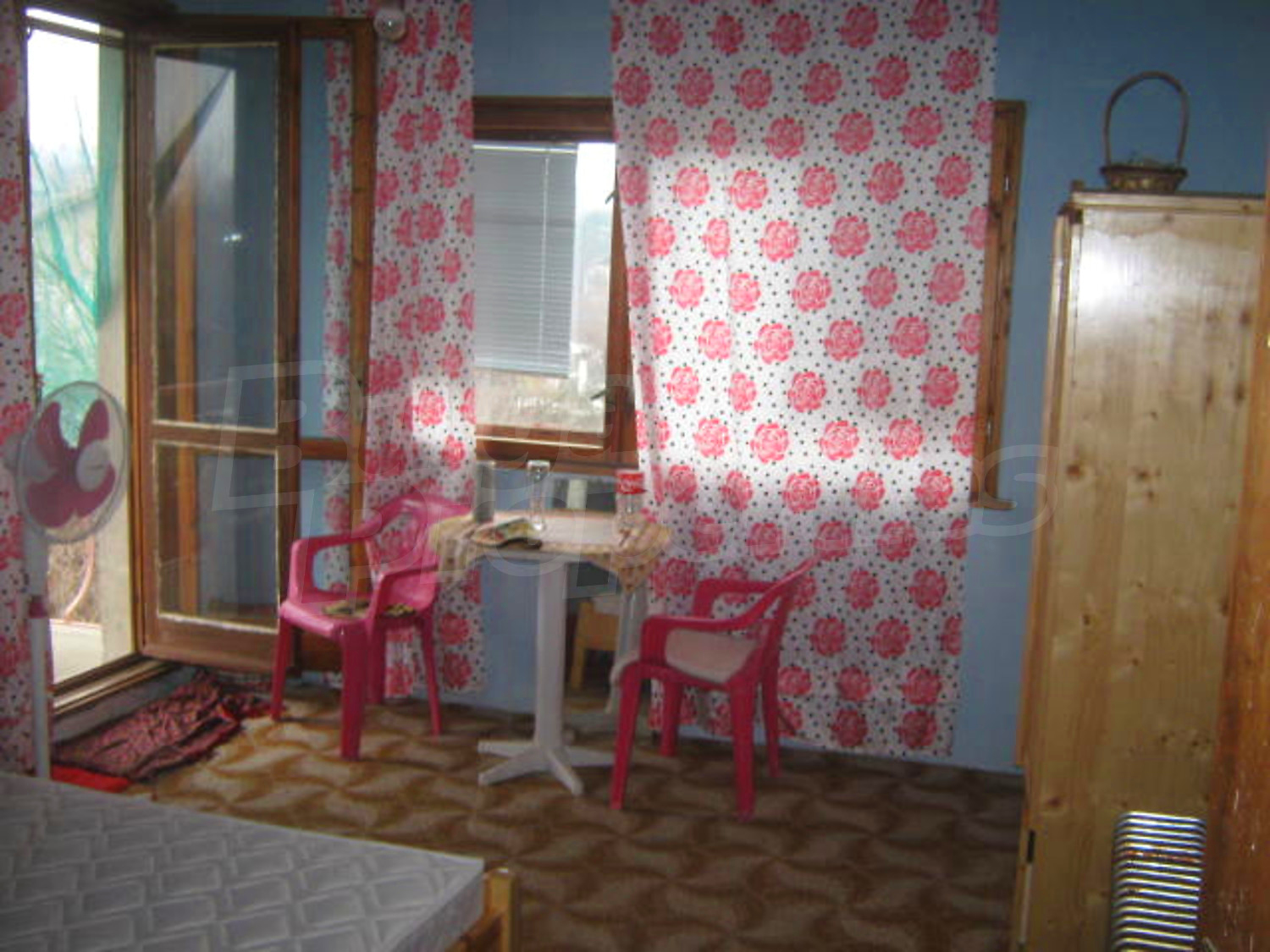 Gallery Picture 13