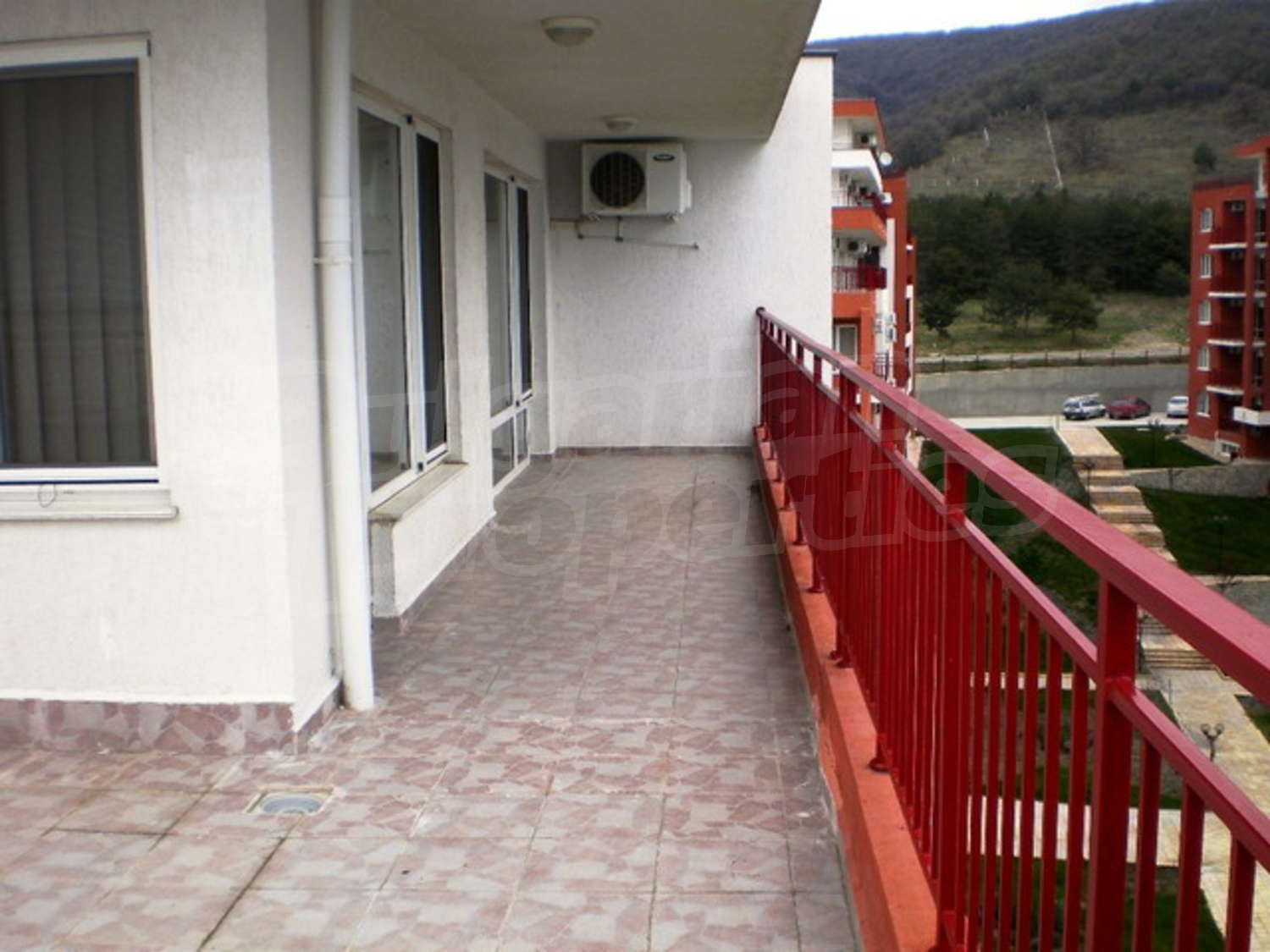 Gallery Picture 16