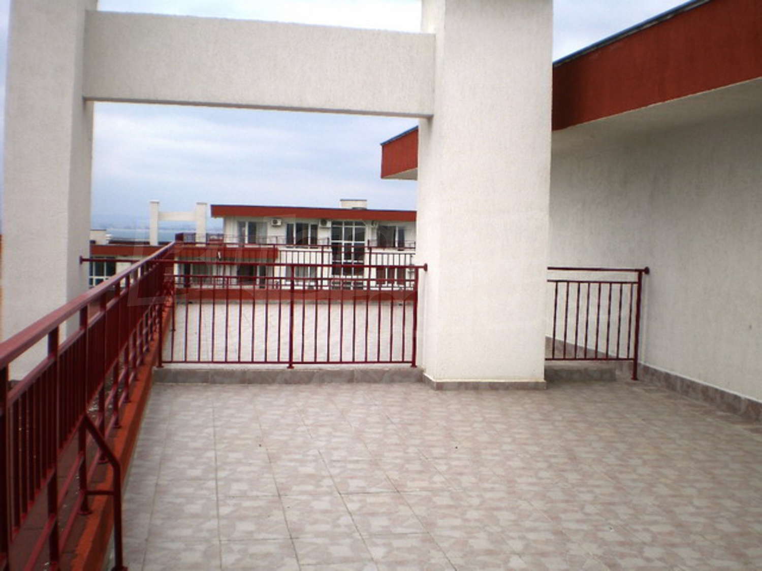 Gallery Picture 19