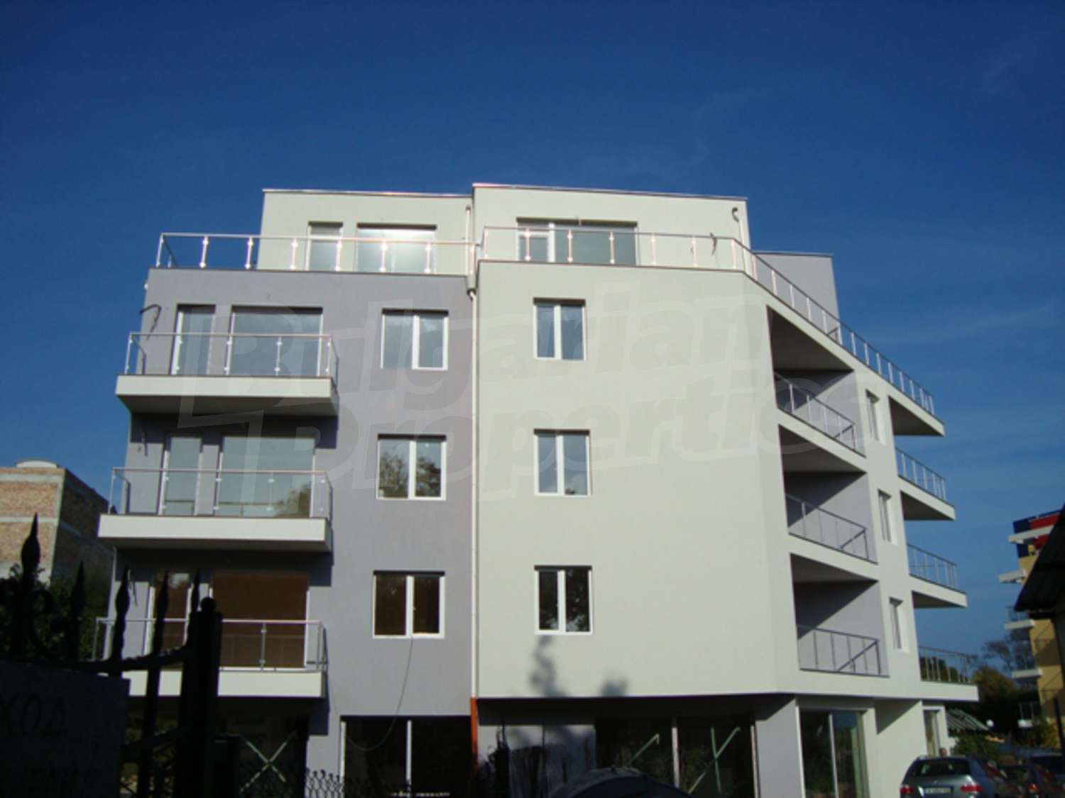 Gallery Picture 2